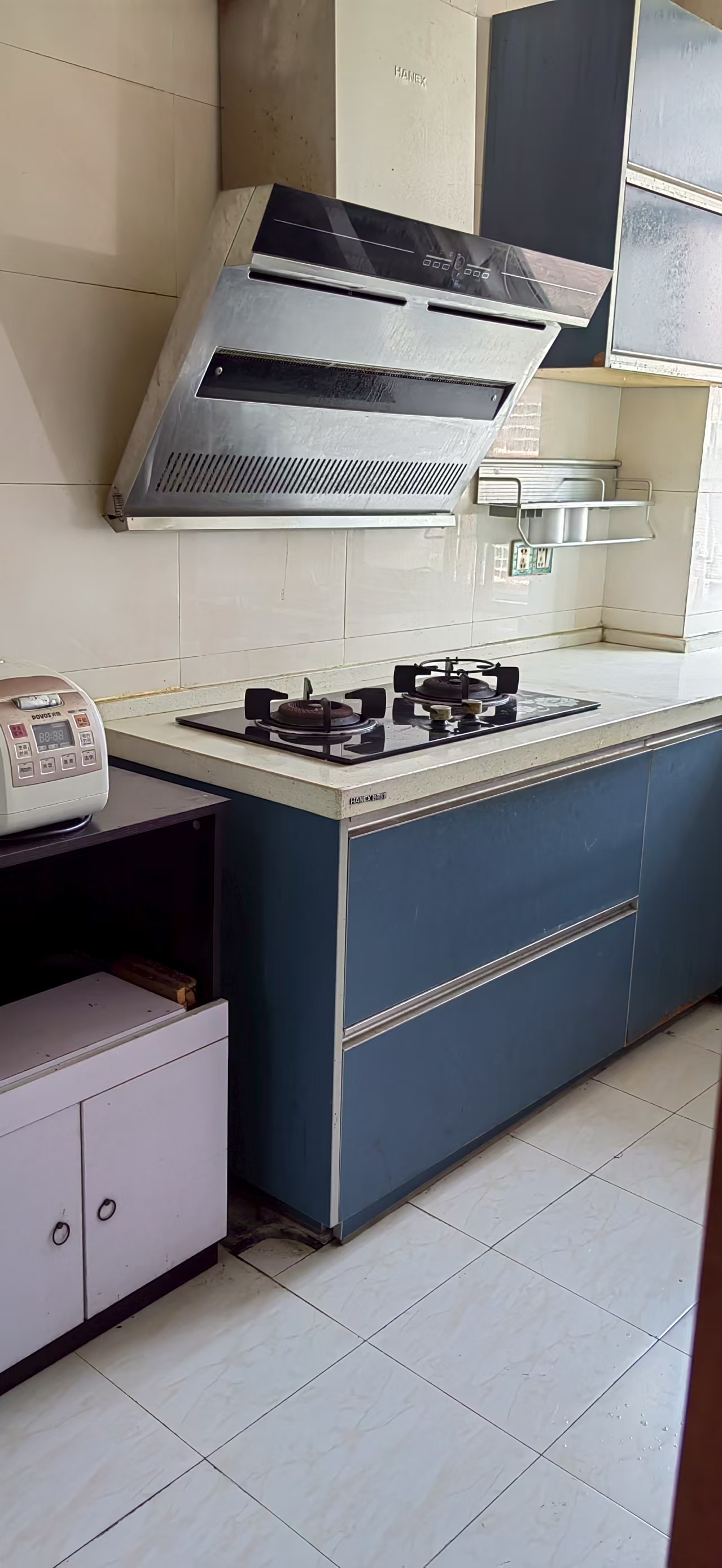 彭家铺小区  3室2厅1卫    1200.0元/月 彭家铺小区  3室2厅1卫    1200.0元/月室内图