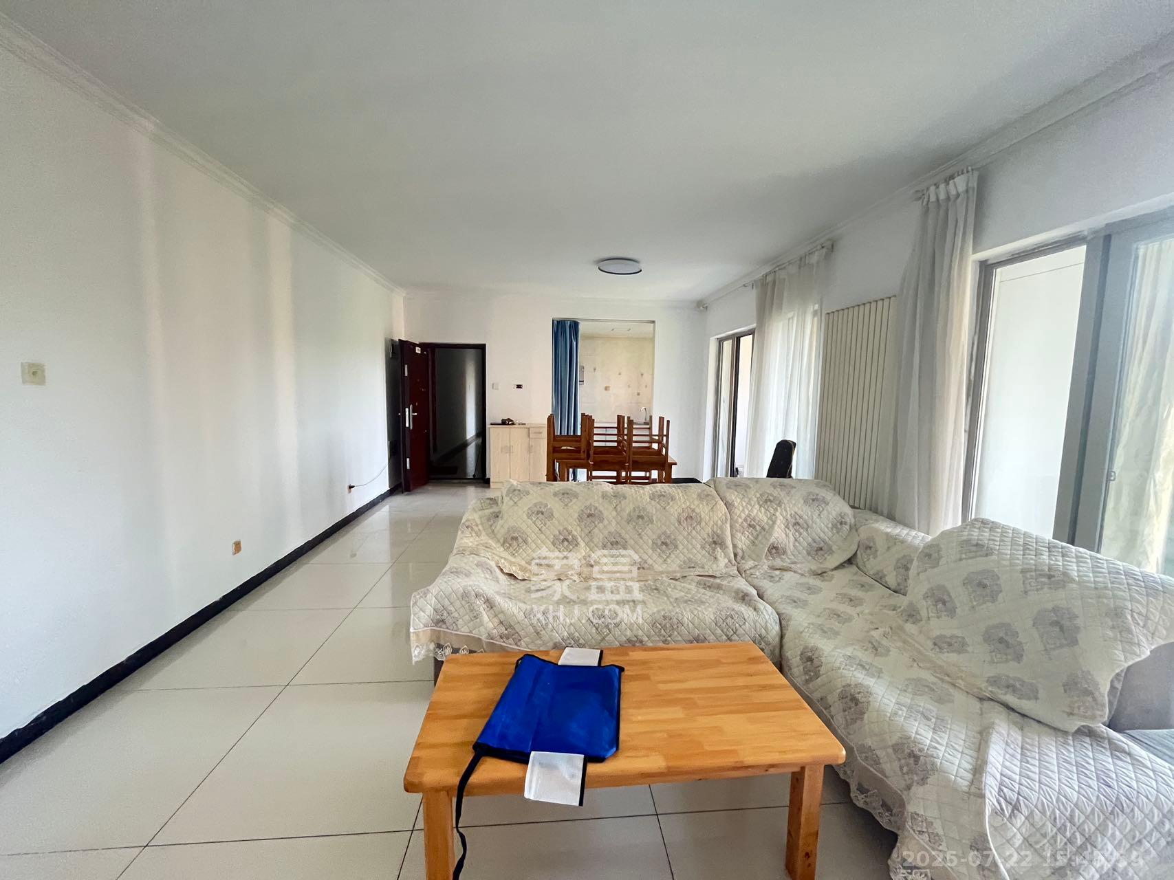 怡海星城 3室2厅2卫 1900.0元/月 怡海星城 3室2厅2卫 1900.0元/月室内图