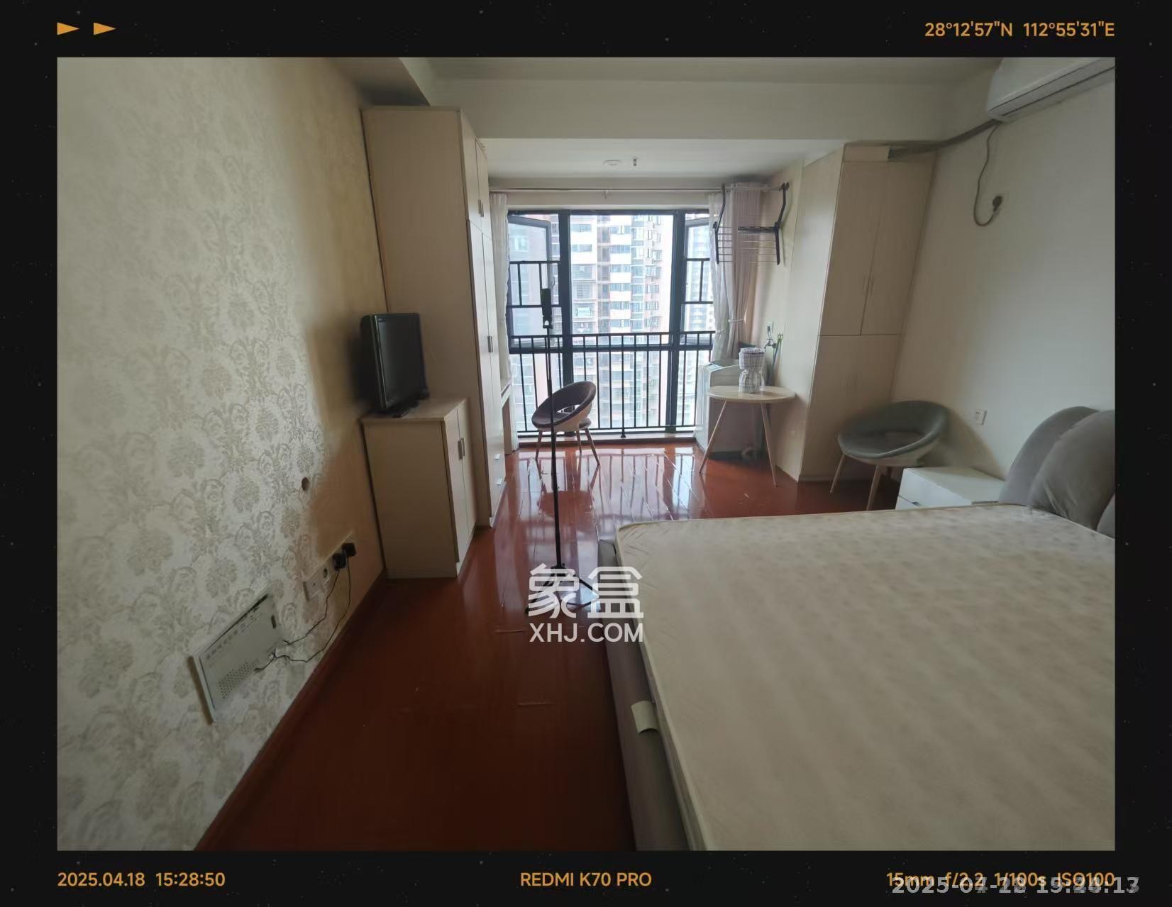 观湖公寓 1室1厅1卫 1500.0元/月 观湖公寓 1室1厅1卫 1500.0元/月室内图