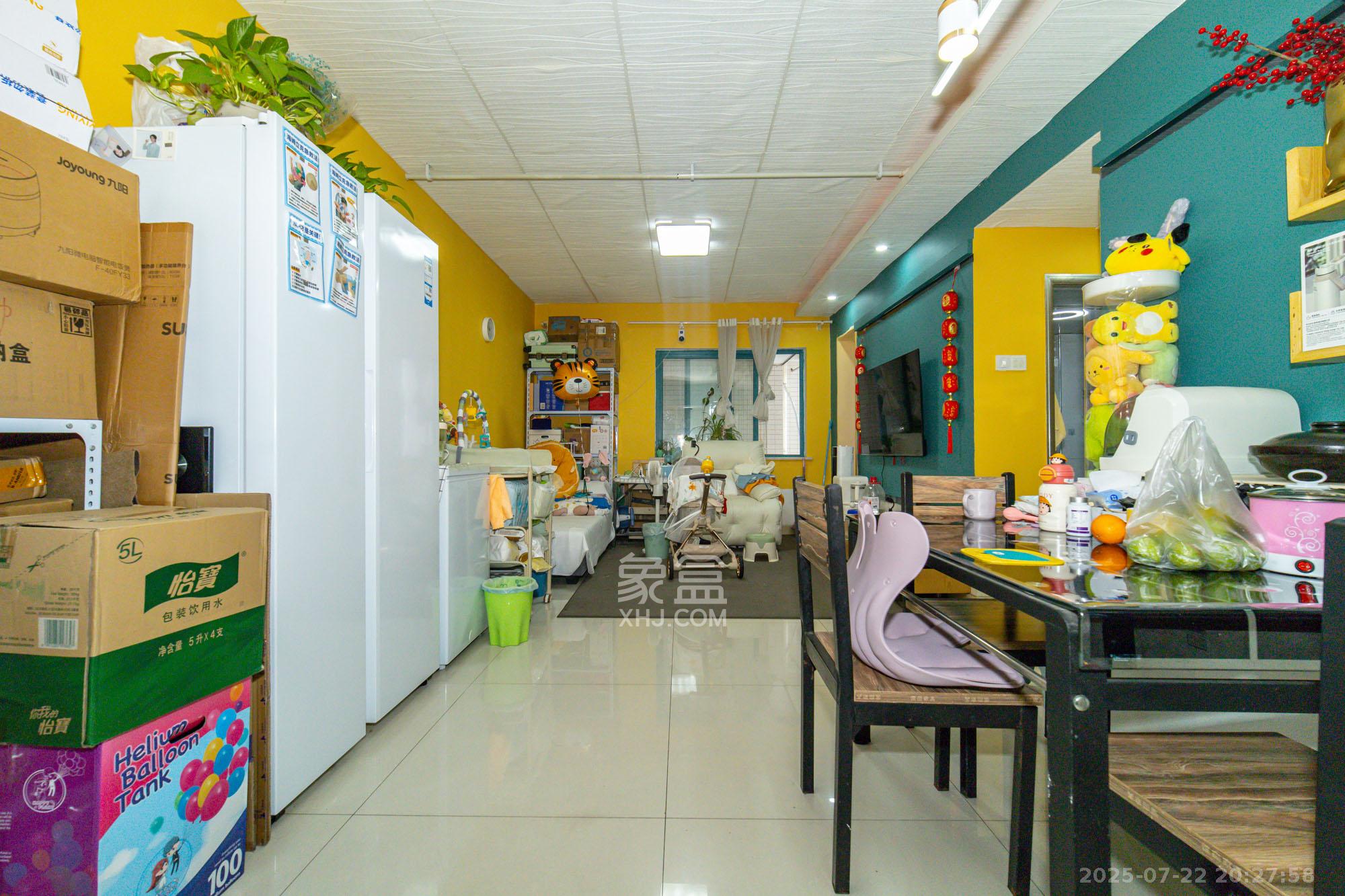 蝴蝶谷 1室2厅1卫 36.8万 蝴蝶谷 1室2厅1卫 36.8万客厅