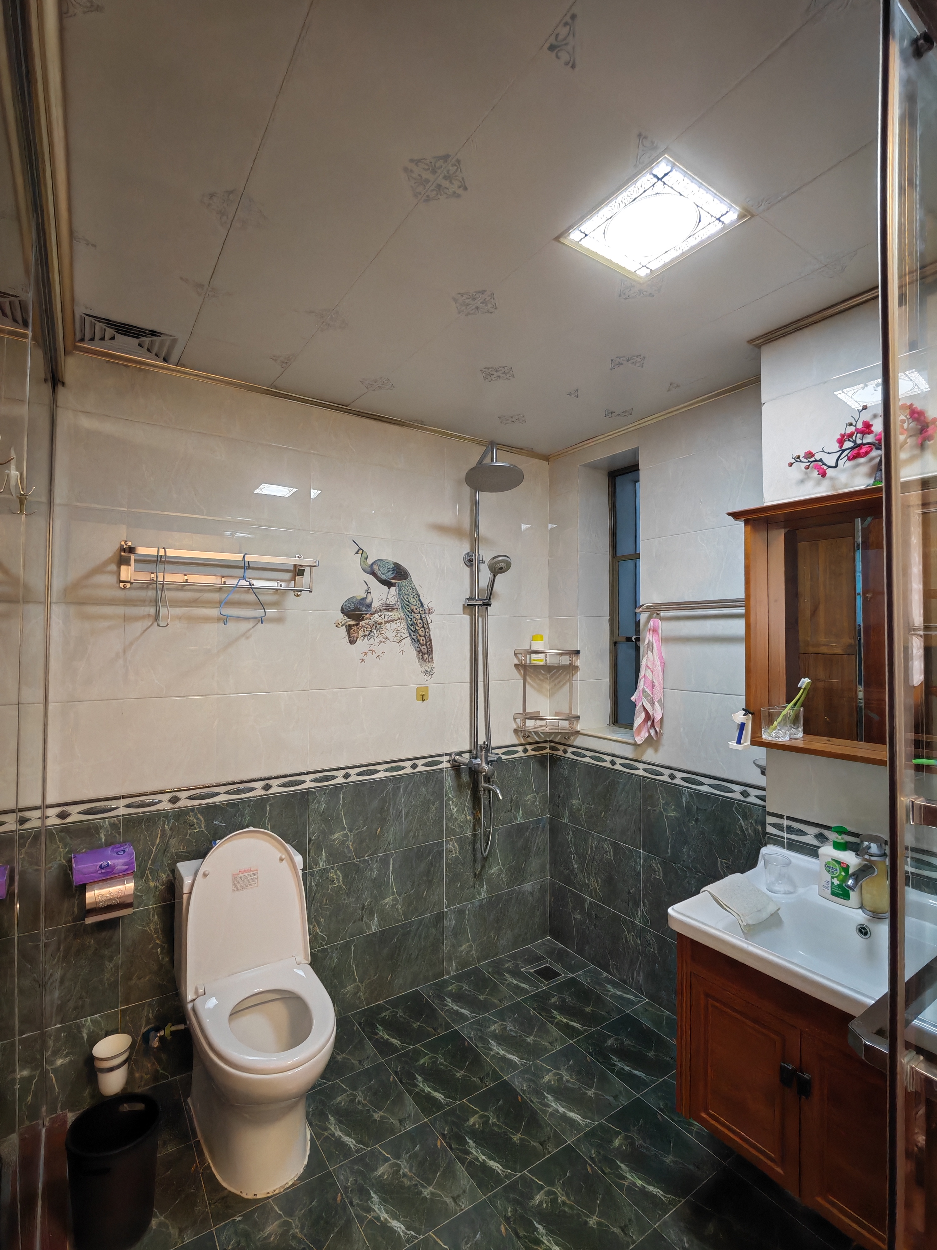 海阔天空-国瑞城三期(铂仕苑) 4室2厅3卫 9000.0元/月 海阔天空-国瑞城三期(铂仕苑) 4室2厅3卫 9000.0元/月室内图