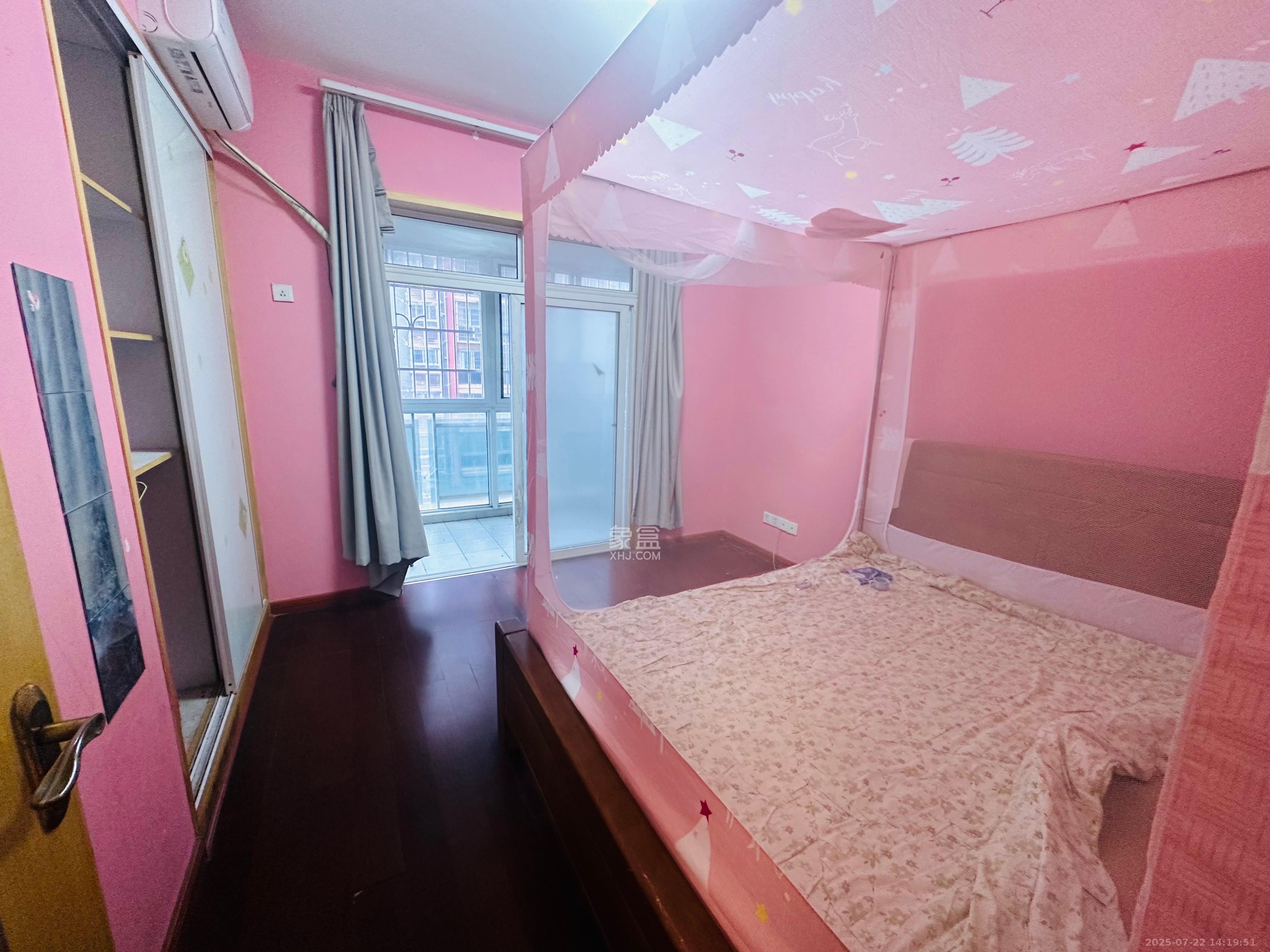 紫薇鑫园  3室2厅1卫    2400.0元/月室内图