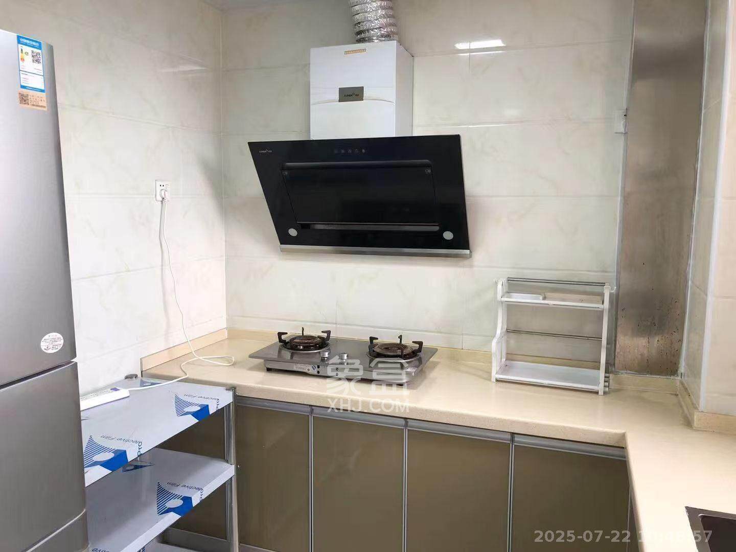 兰亭湾畔  3室2厅1卫   2700.00元/月室内图