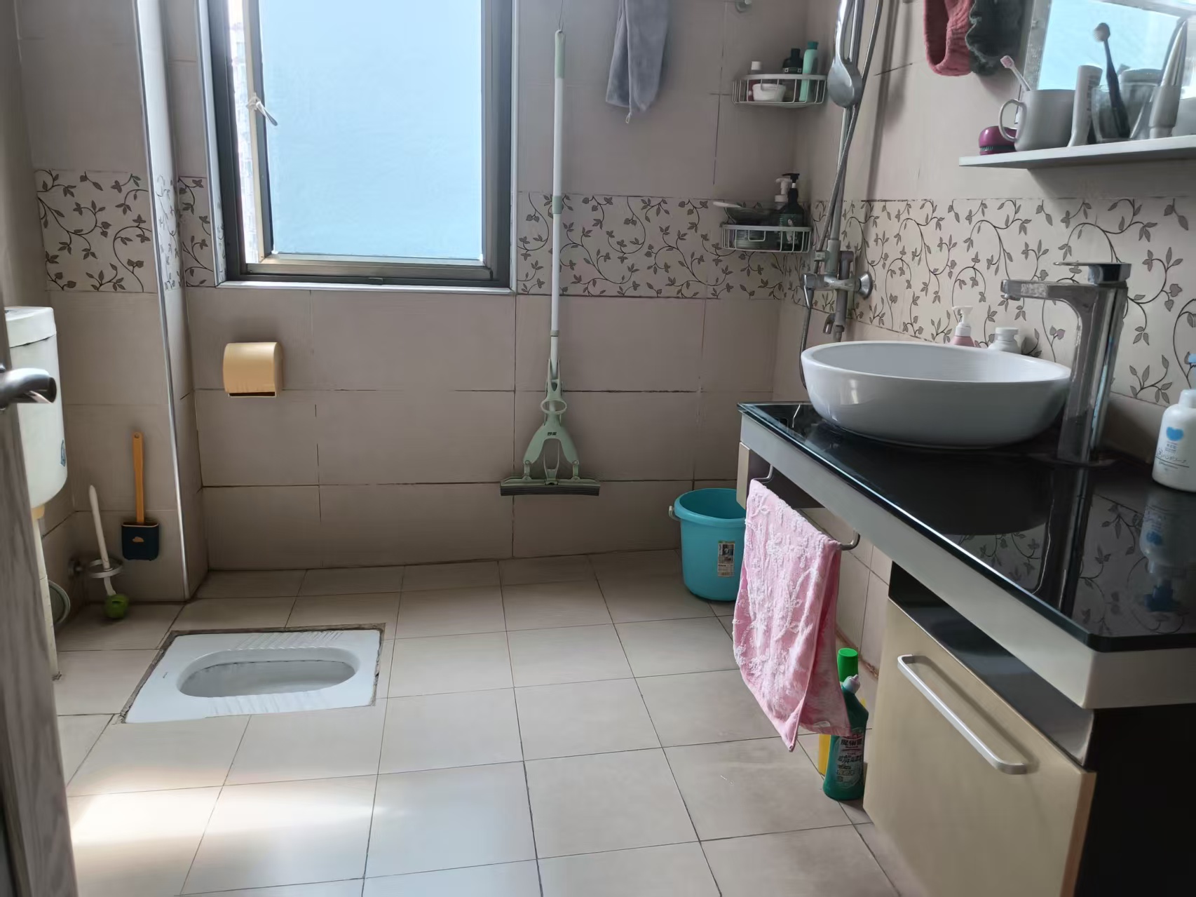 香格里拉  2室2厅1卫    49.8万 香格里拉  2室2厅1卫    49.8万室内图