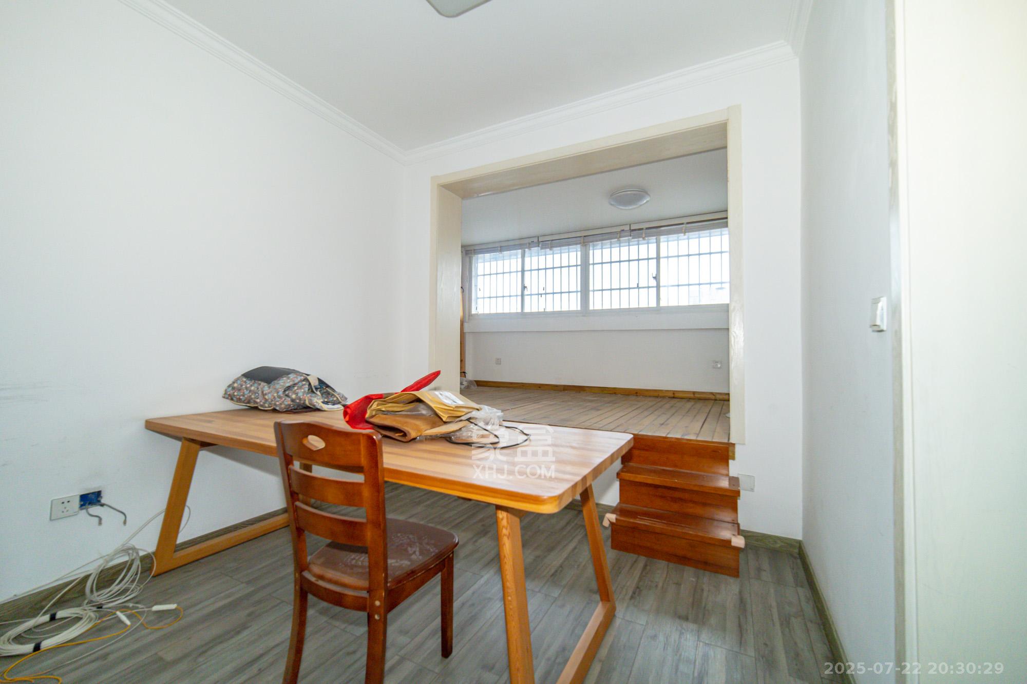 筑梦园 3室2厅2卫 76.8万 筑梦园 3室2厅2卫 76.8万卧室