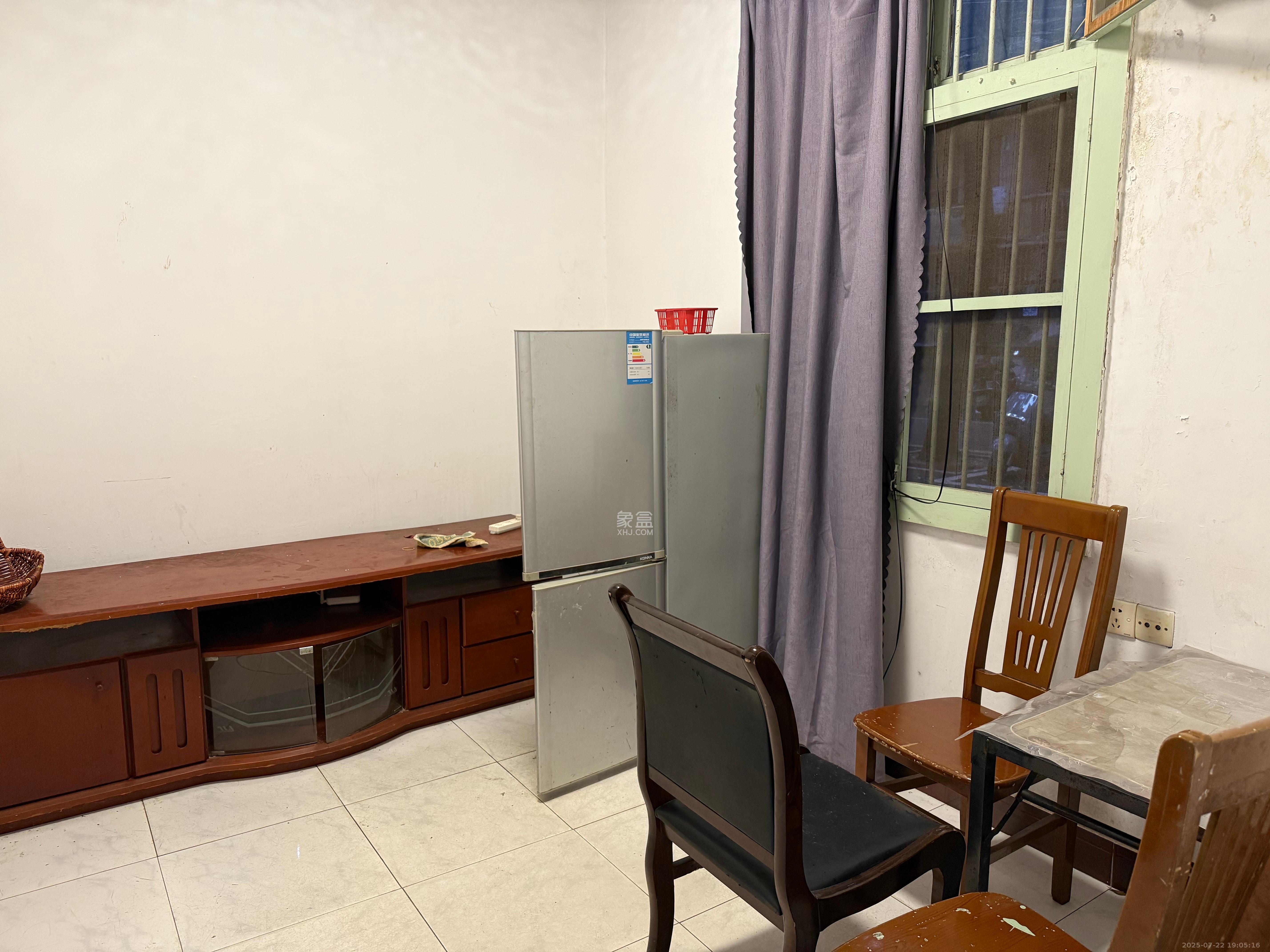 马王堆疗养院单位房 2室2厅1卫 1600.0元/月 马王堆疗养院单位房 2室2厅1卫 1600.0元/月室内图