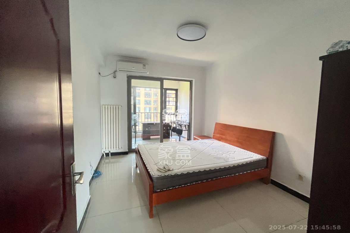 怡海星城 3室2厅2卫 1900.0元/月 怡海星城 3室2厅2卫 1900.0元/月室内图