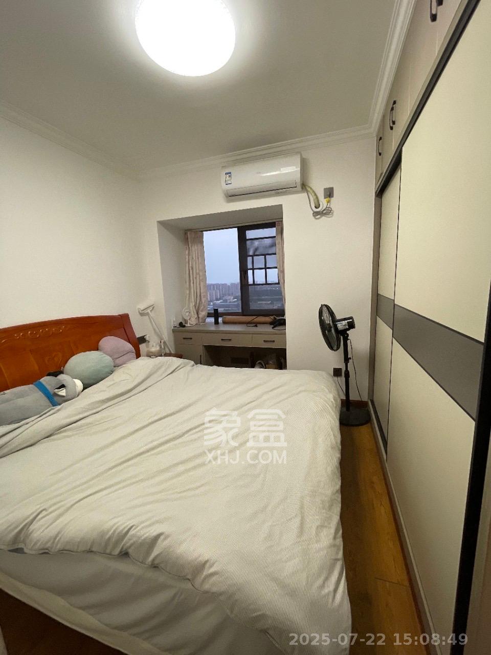 新长海广场  2室2厅1卫   2150.00元/月室内图