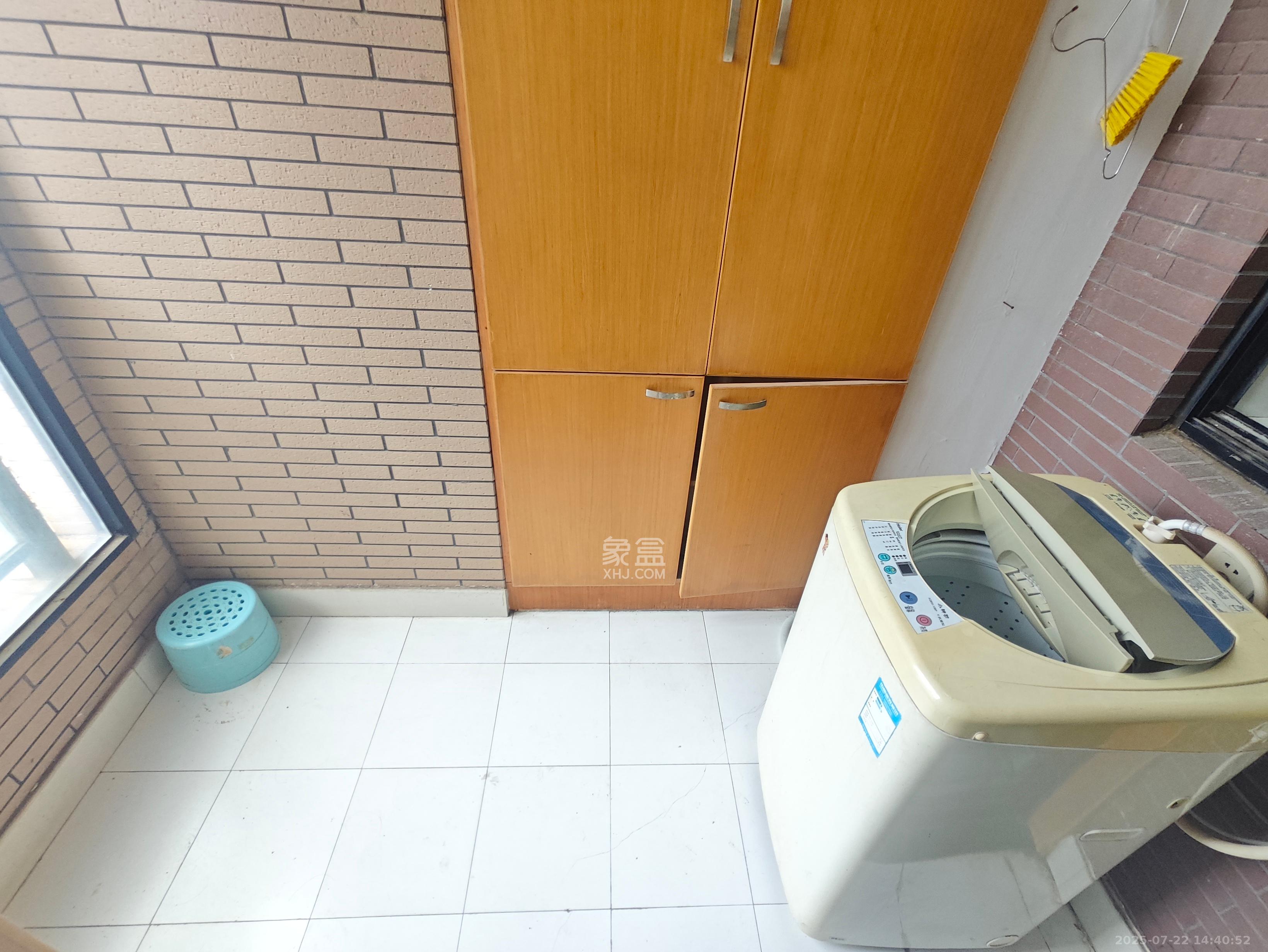 长大卧琥  1室1厅1卫   1700.00元/月室内图