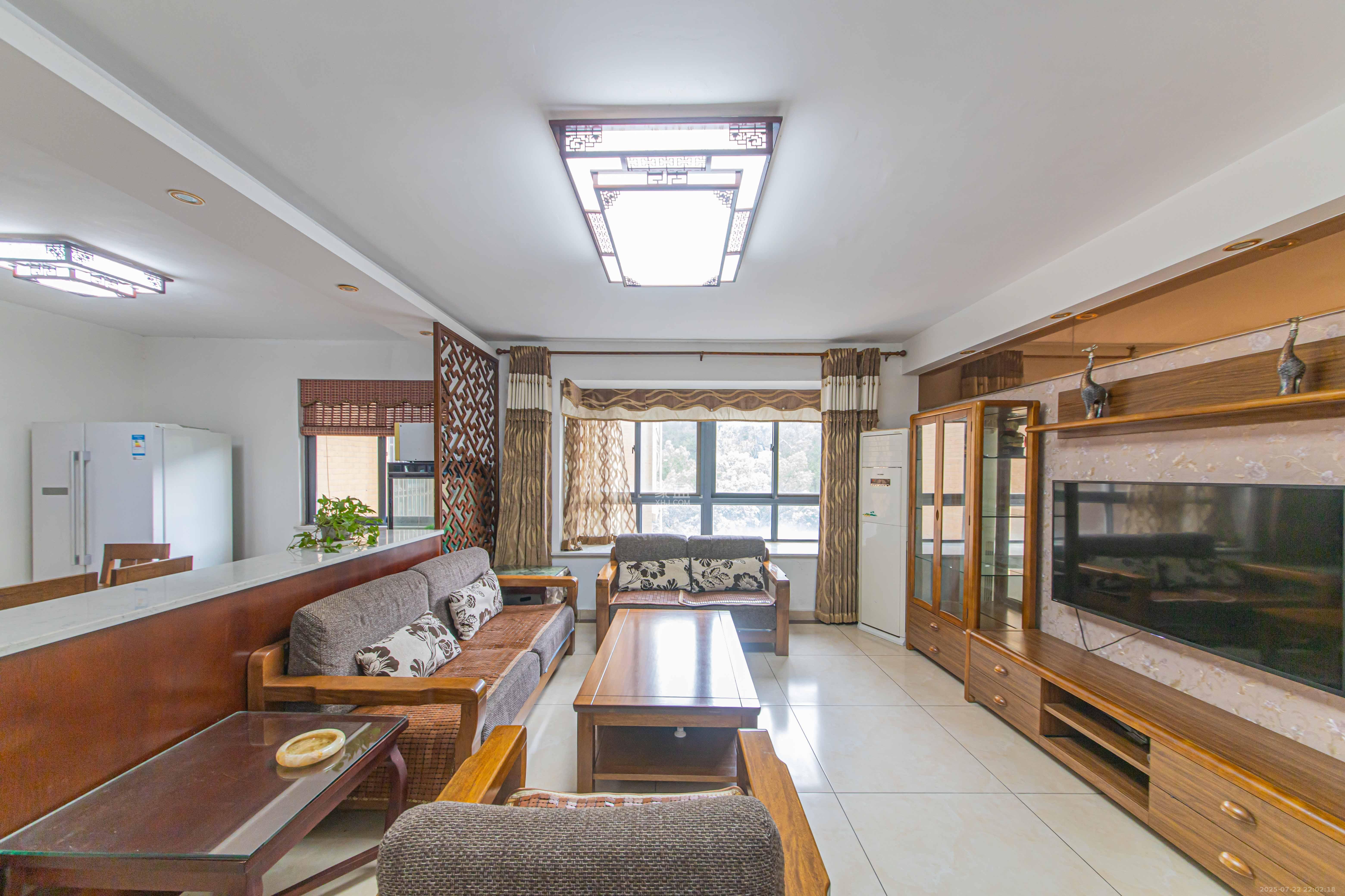 山水嘉园  4室2厅2卫    85.0万 山水嘉园  4室2厅2卫    85.0万客厅