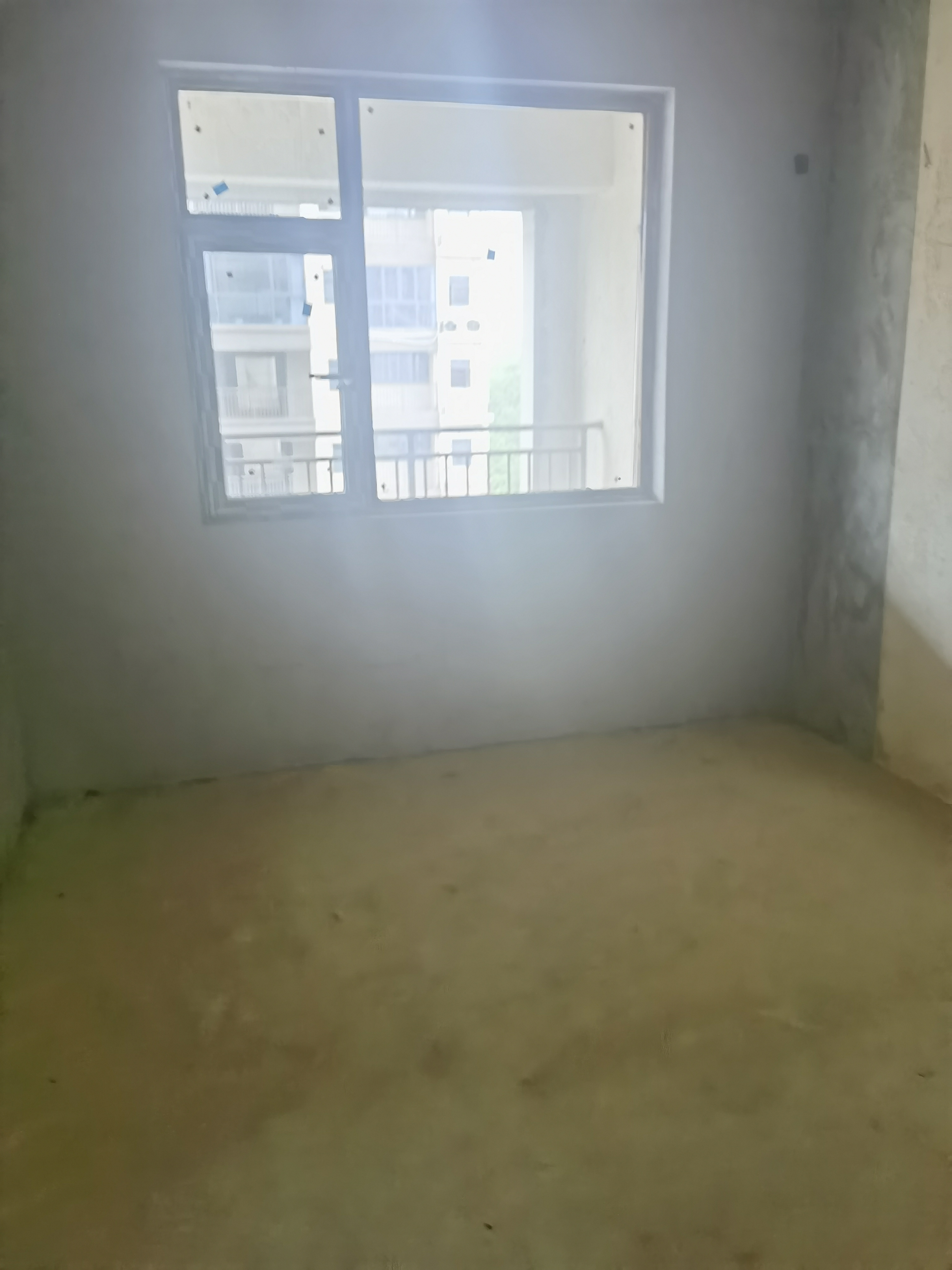 中甸.龙雲台  4室2厅2卫    86.0万 中甸.龙雲台  4室2厅2卫    86.0万客厅