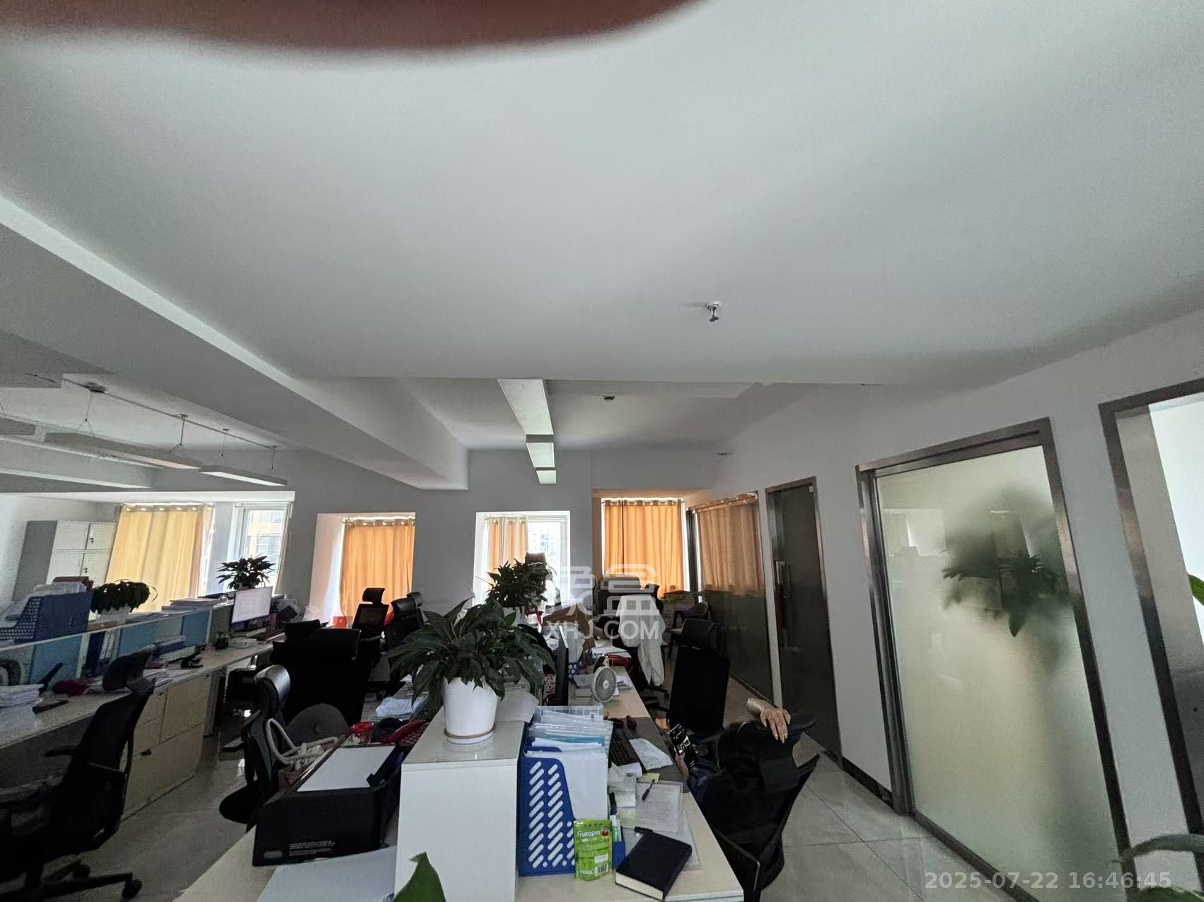 星城荣域 1室1厅1卫 18000.0元/月 星城荣域 1室1厅1卫 18000.0元/月室内图