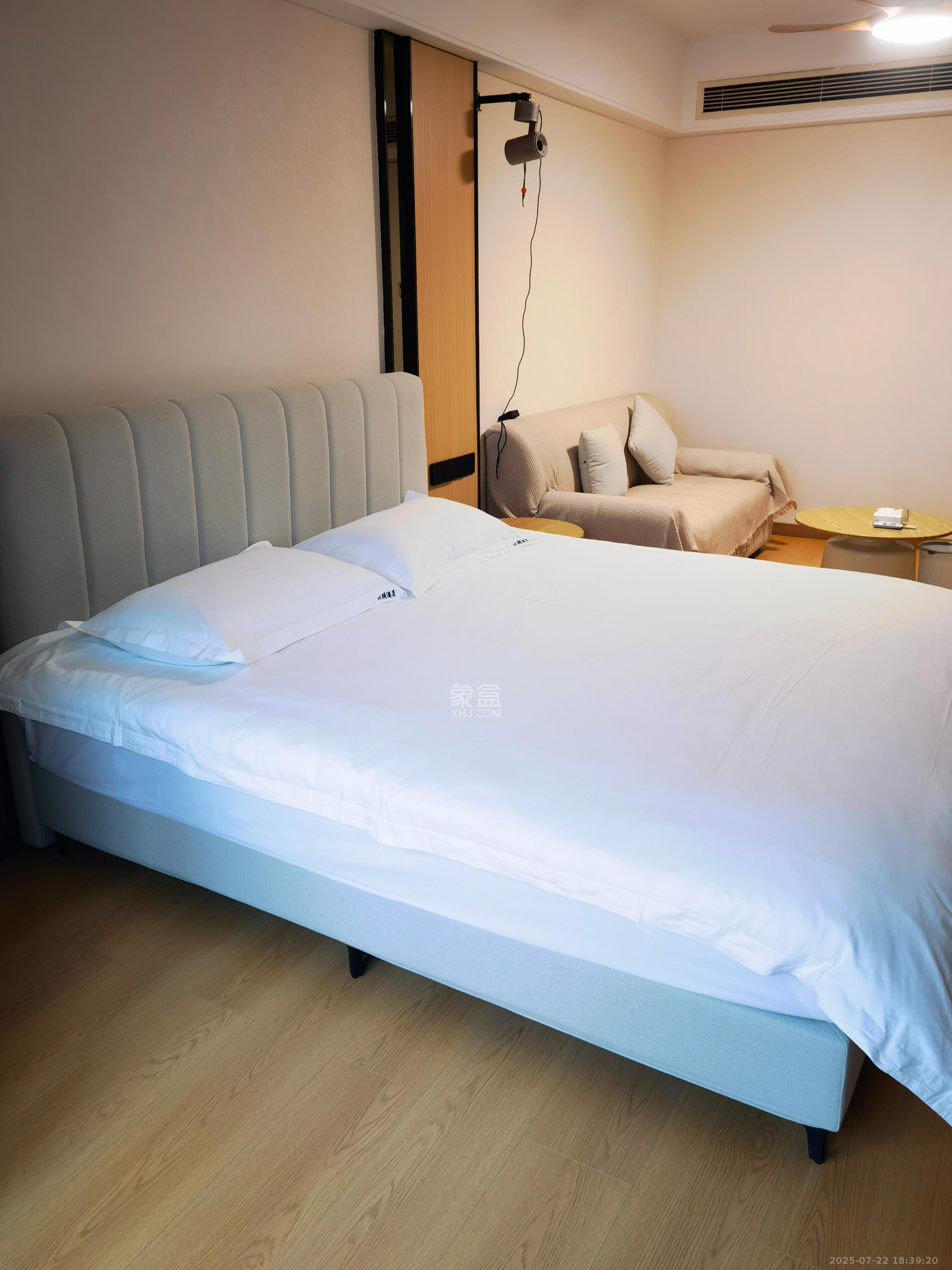 保利国际广场 1室1厅1卫 2500.0元/月 保利国际广场 1室1厅1卫 2500.0元/月室内图