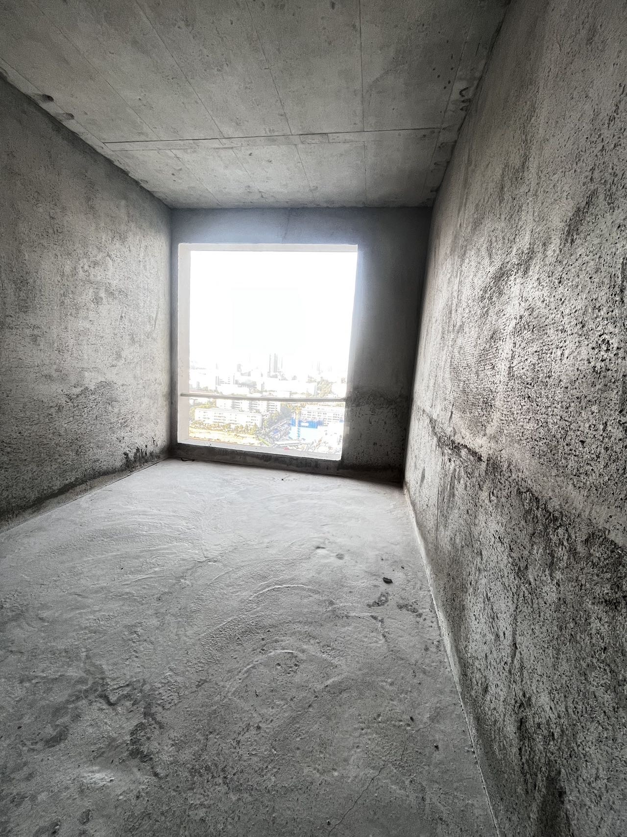 吾悦广场 5室2厅2卫 78.8万 吾悦广场 5室2厅2卫 78.8万客厅