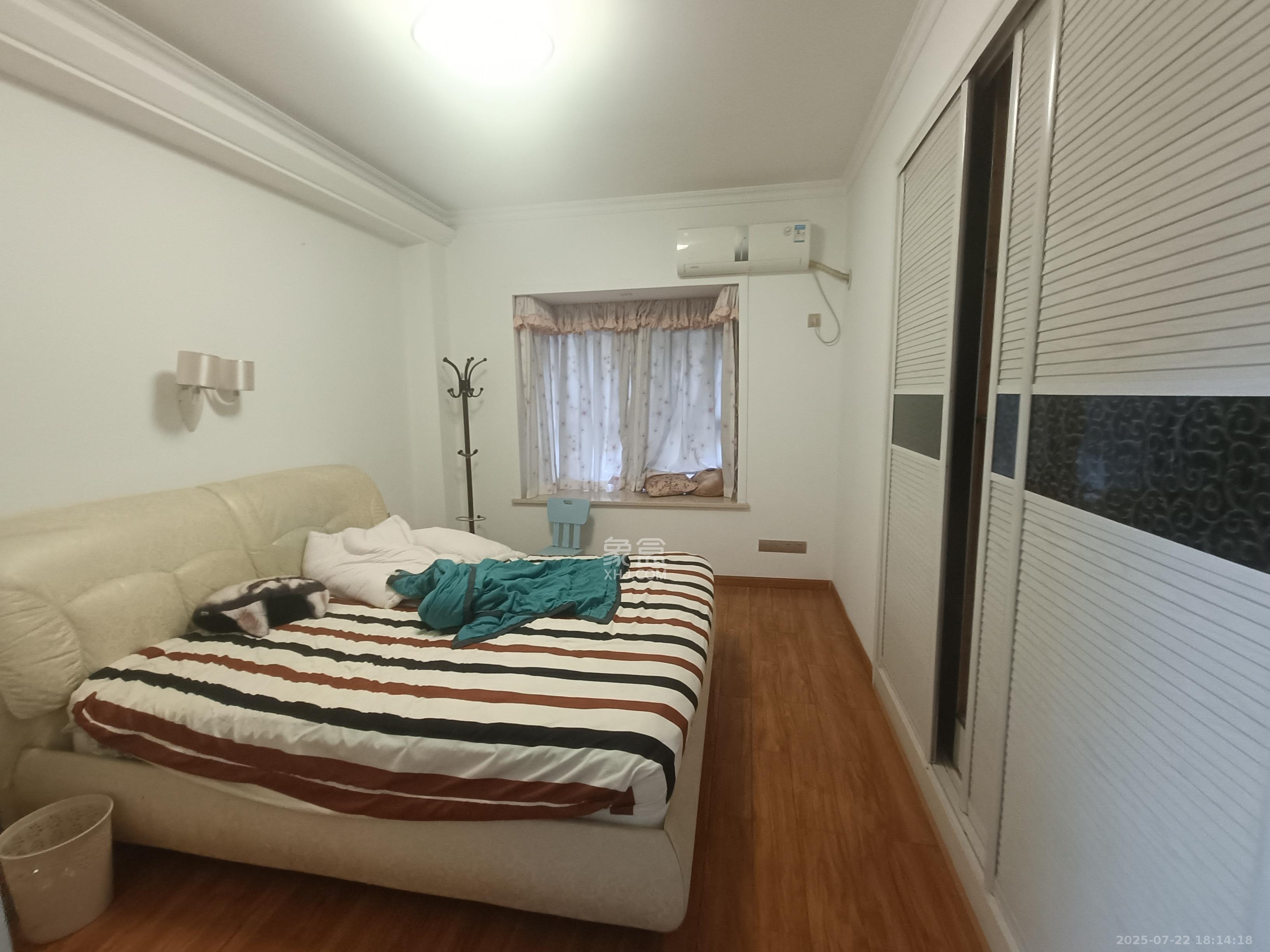城市山水豪园（山水城市风景）  3室2厅2卫   2300.00元/月室内图