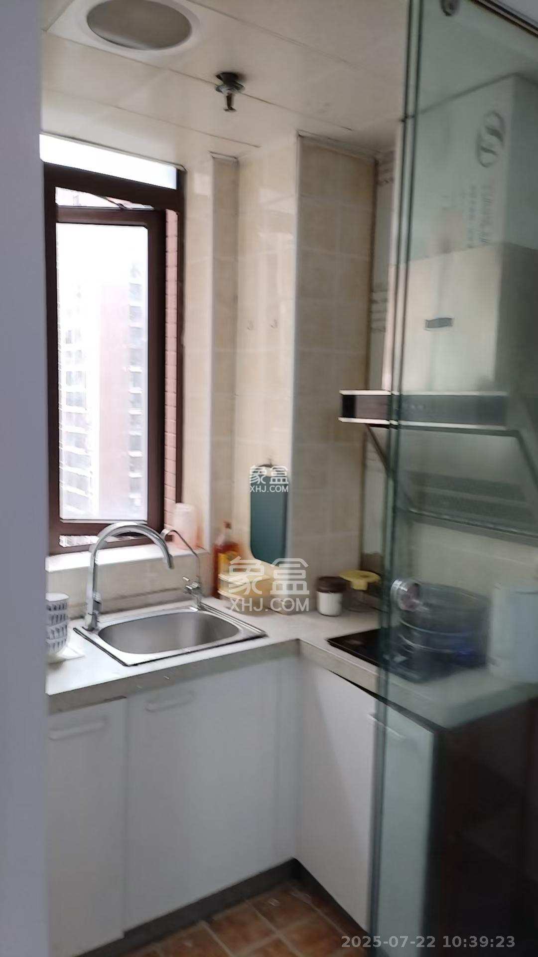 水岸世景  1室1厅1卫    1200.0元/月 水岸世景  1室1厅1卫    1200.0元/月室内图