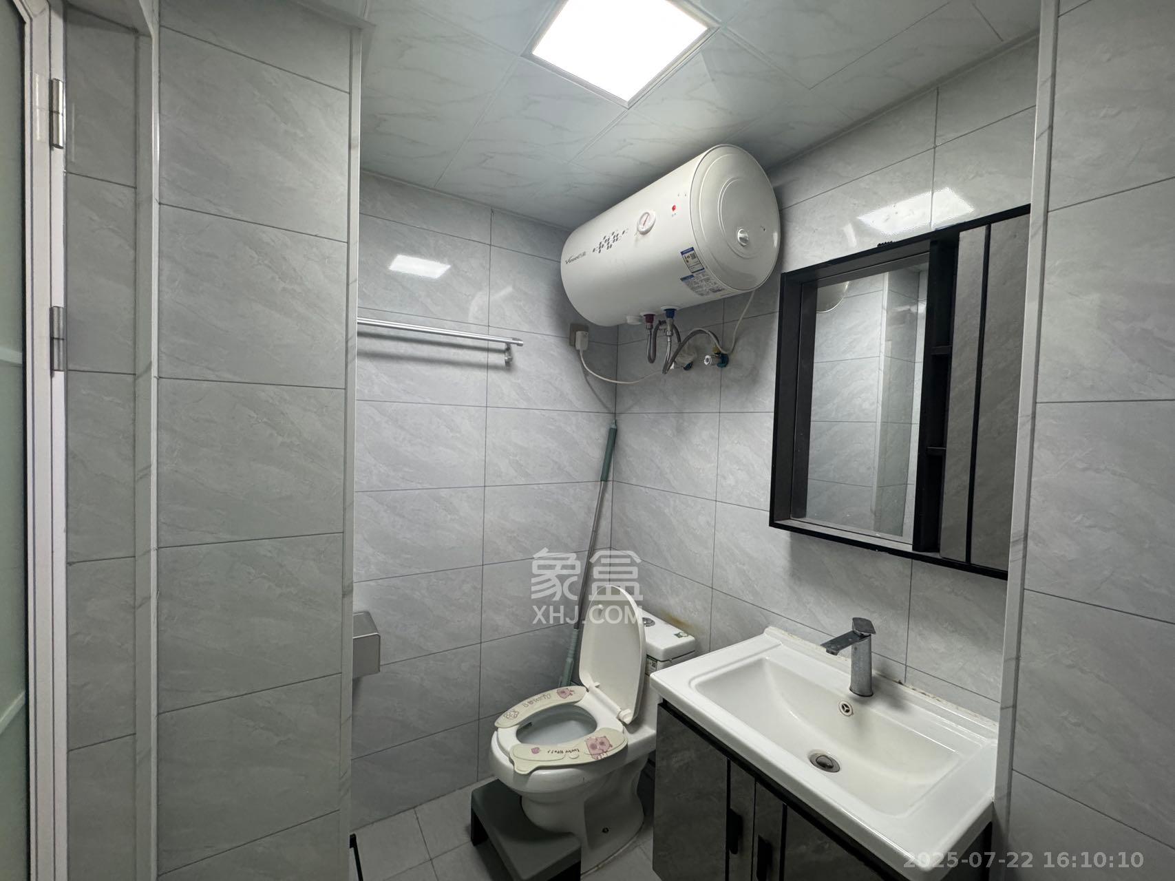 中海珑悦府 1室1厅1卫 1400.0元/月 中海珑悦府 1室1厅1卫 1400.0元/月室内图