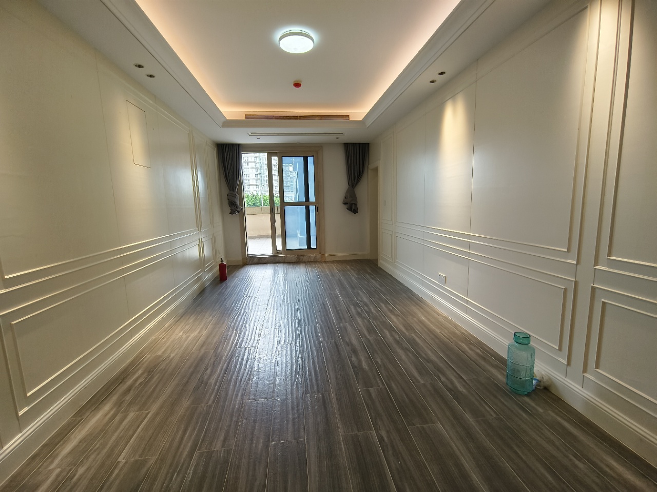 海航豪庭北苑 5室2厅3卫 5500.0元/月 海航豪庭北苑 5室2厅3卫 5500.0元/月室内图