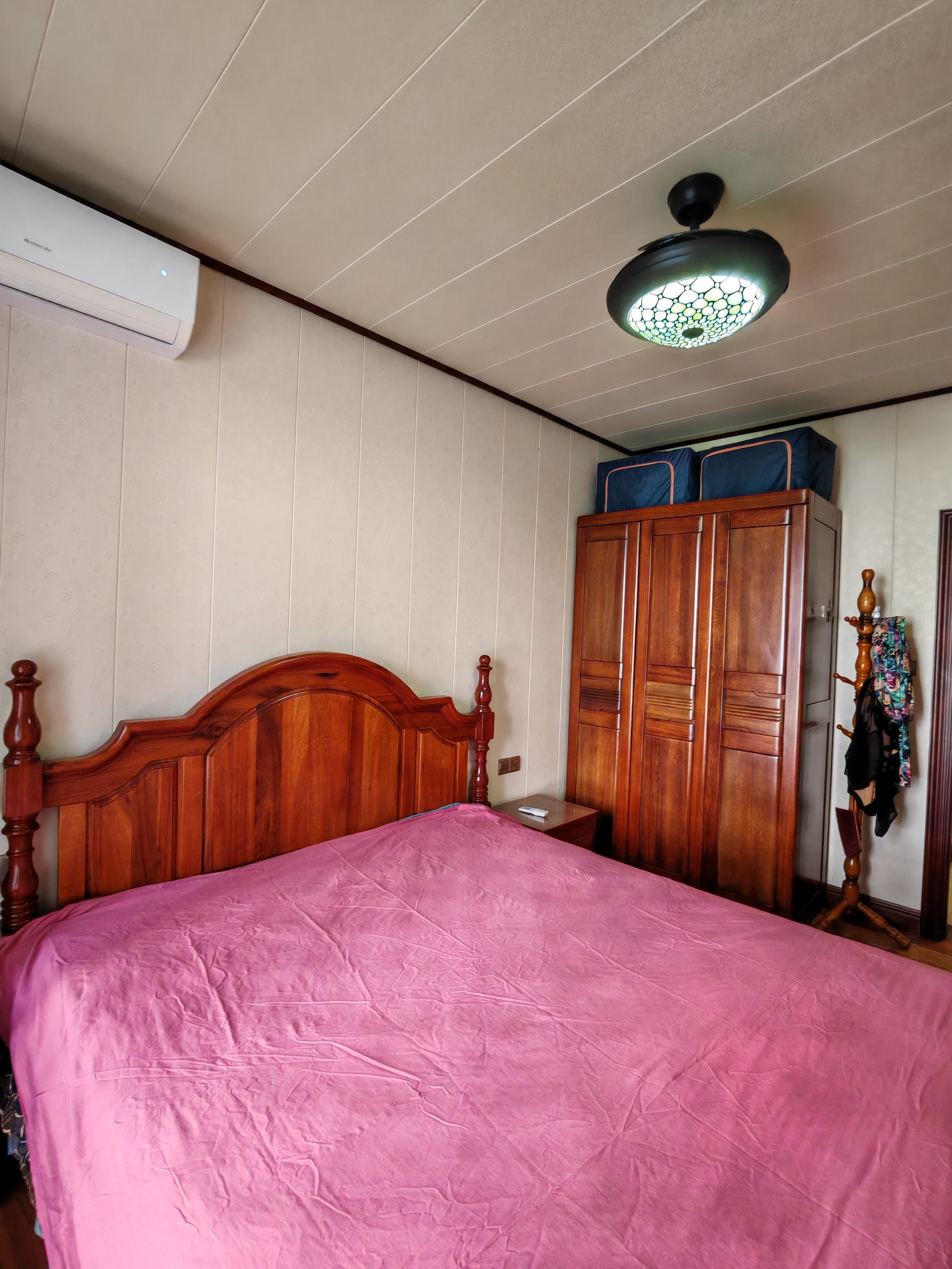 海阔天空-国瑞城三期(铂仕苑) 4室2厅3卫 9000.0元/月 海阔天空-国瑞城三期(铂仕苑) 4室2厅3卫 9000.0元/月室内图