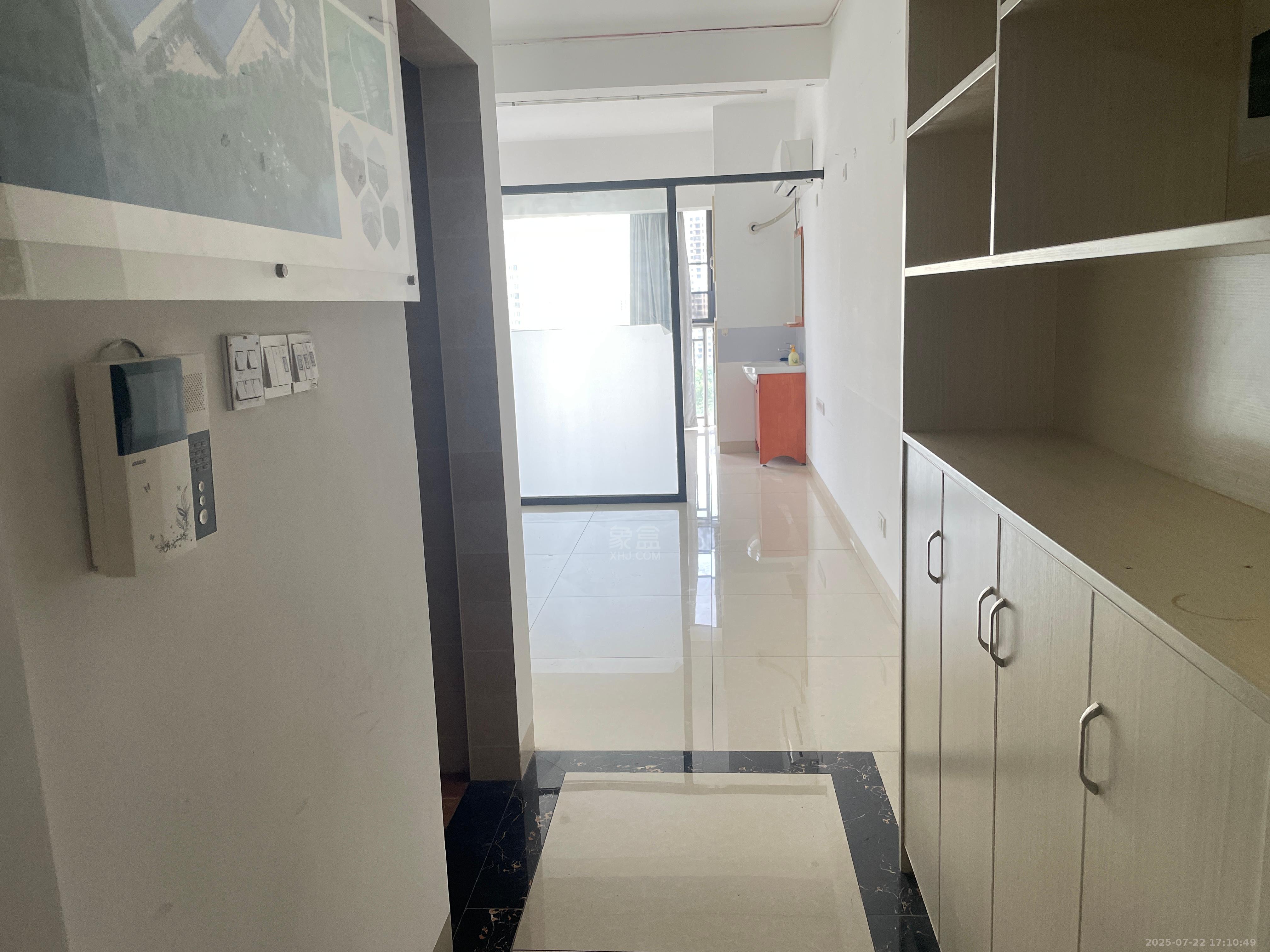 国际公馆(美的时代广场) 1室1厅1卫 1200.0元/月 国际公馆(美的时代广场) 1室1厅1卫 1200.0元/月室内图