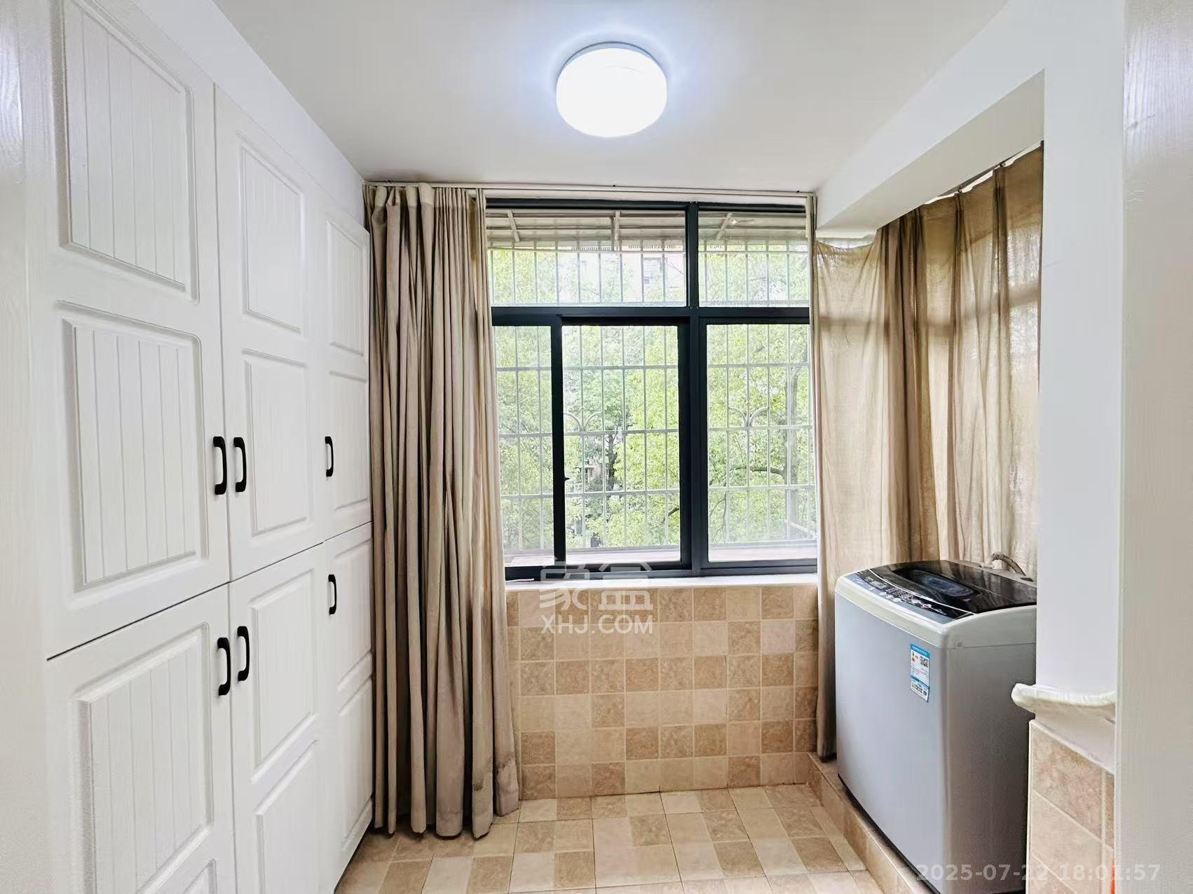 解放村 2室2厅1卫 1200.0元/月 解放村 2室2厅1卫 1200.0元/月室内图