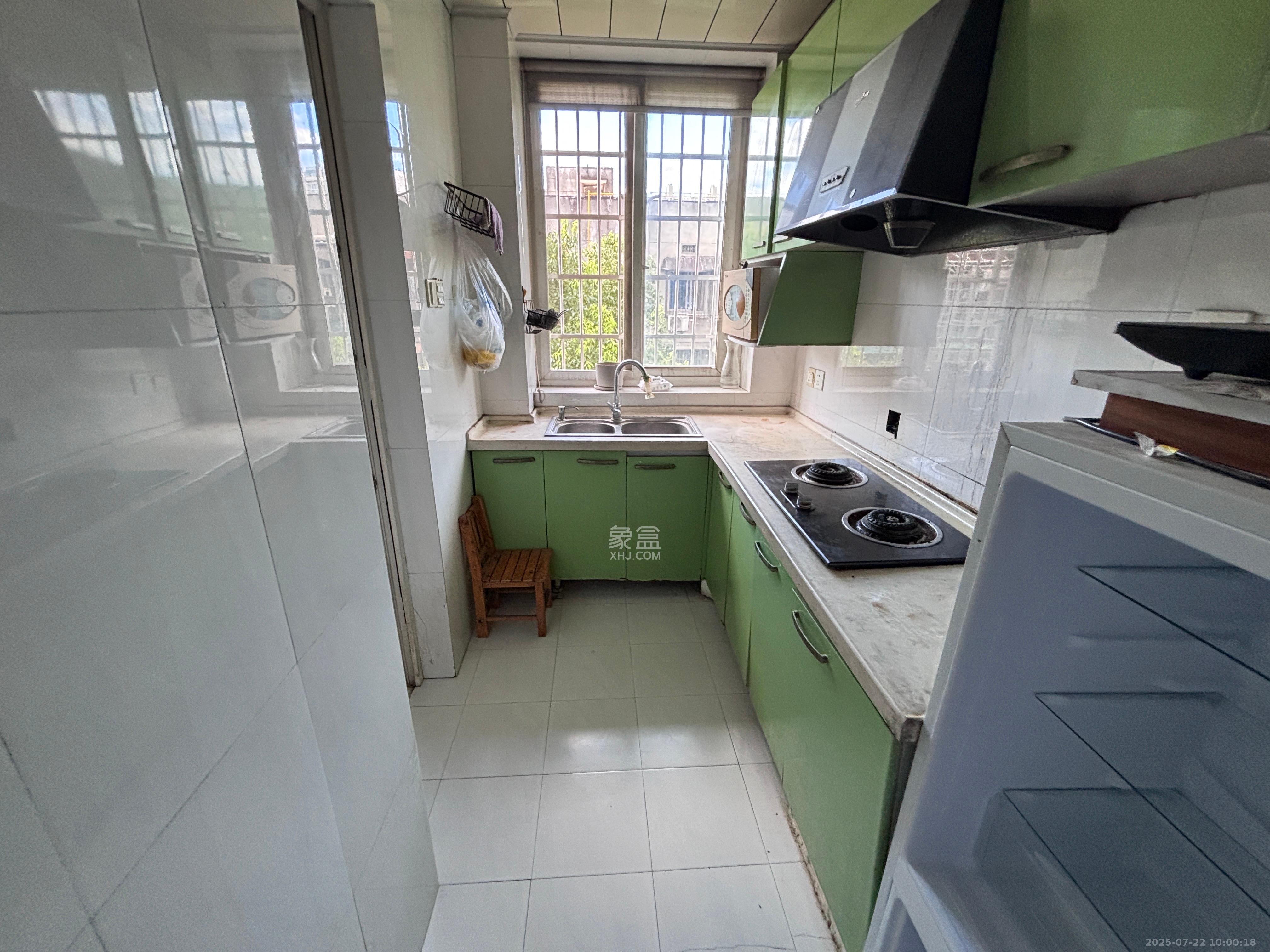 长坡社区 1室2厅1卫 1200.0元/月 长坡社区 1室2厅1卫 1200.0元/月室内图