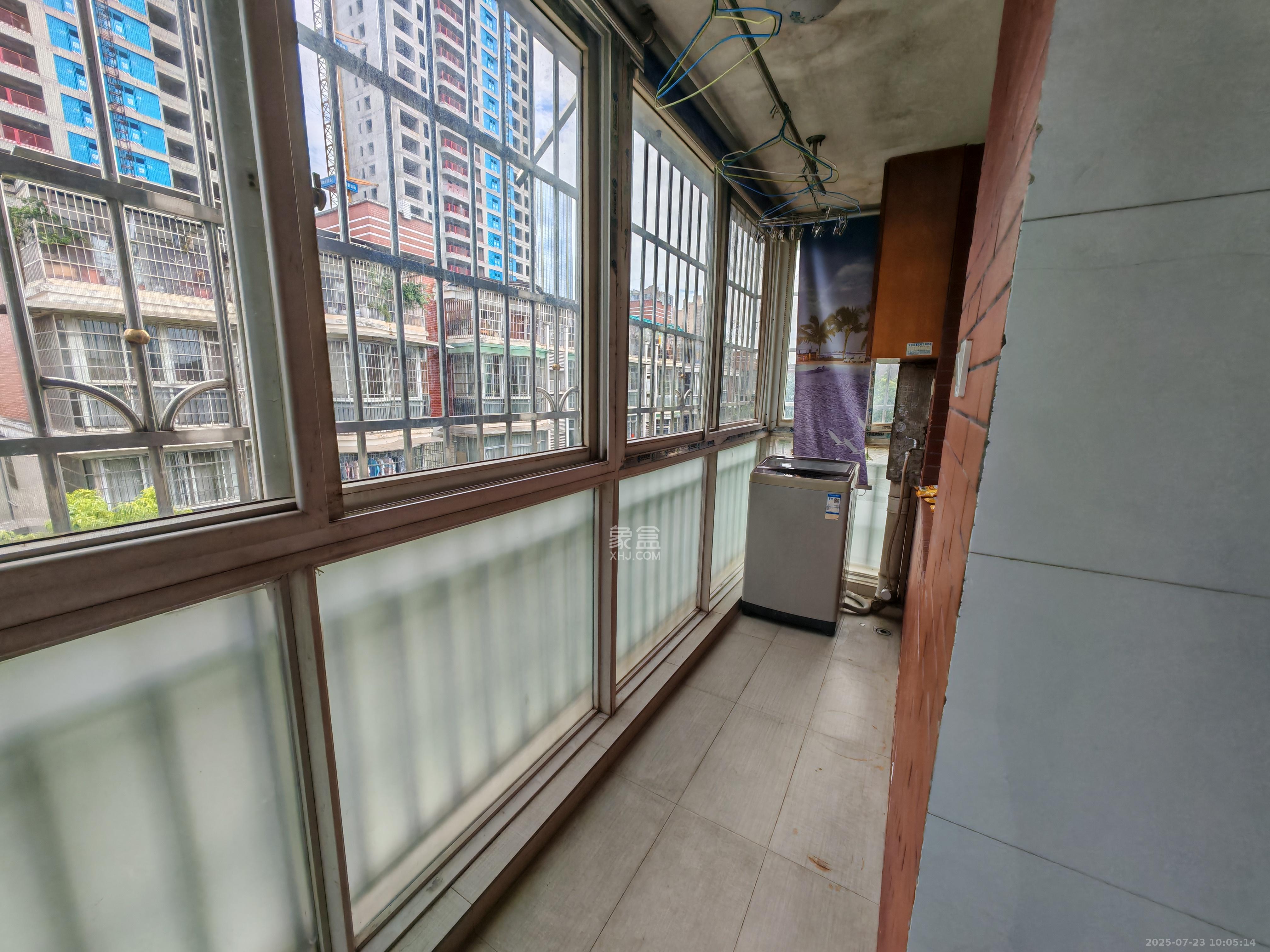 锦绣中星 3室2厅1卫 2200.0元/月 锦绣中星 3室2厅1卫 2200.0元/月室内图