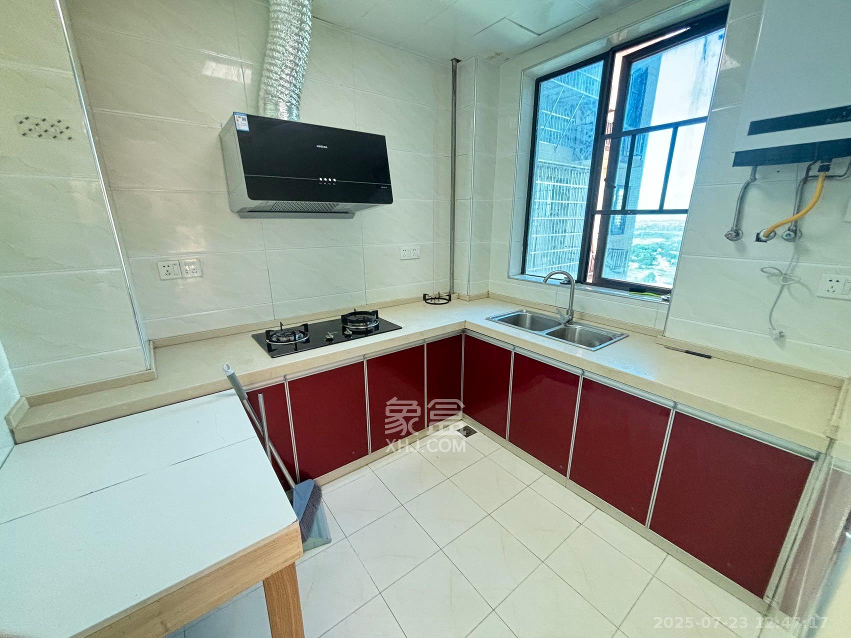 佳辉丽景鑫城  2室1厅1卫    1500.0元/月室内图