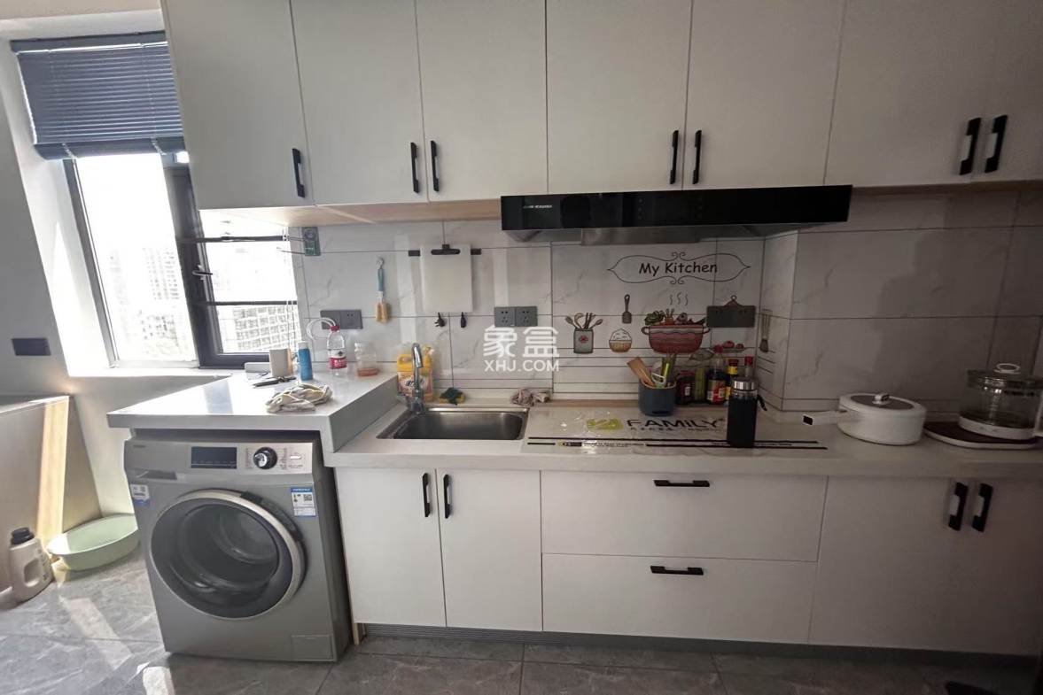 金色家园 1室1厅1卫 1200.00元/月 金色家园 1室1厅1卫 1200.00元/月室内图