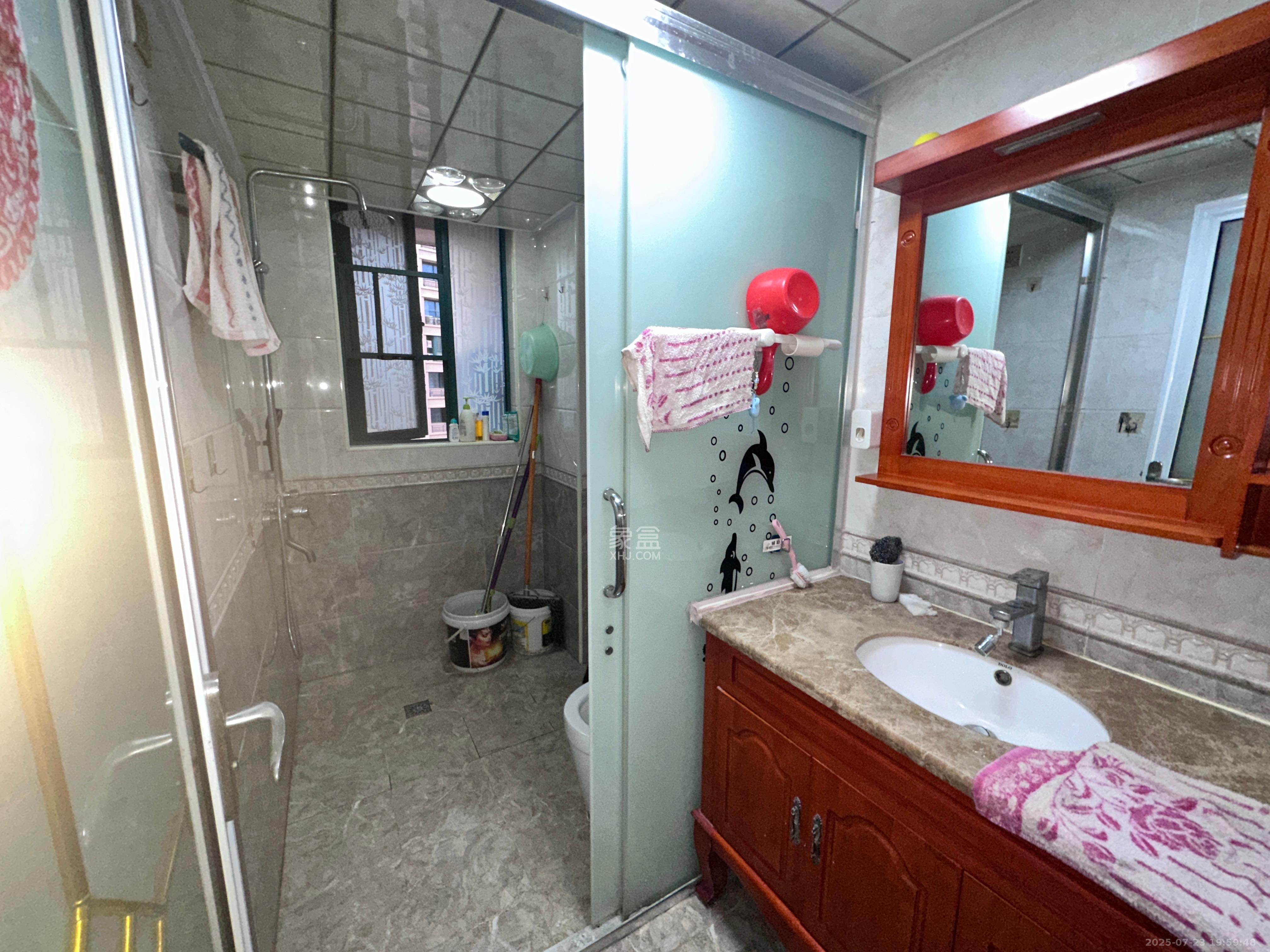 博长山水香颐  4室2厅2卫    2600.0元/月 博长山水香颐  4室2厅2卫    2600.0元/月室内图