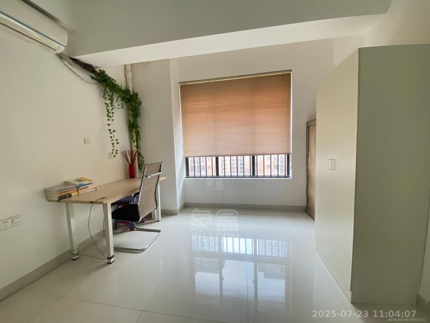 康桥美郡  1室1厅1卫    1400.0元/月室内图