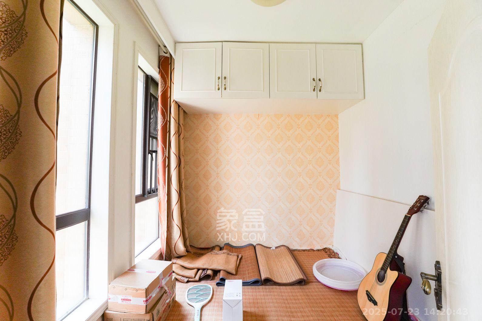 奥林匹克花园贡院三期 4室2厅2卫 2800.0元/月 奥林匹克花园贡院三期 4室2厅2卫 2800.0元/月室内图