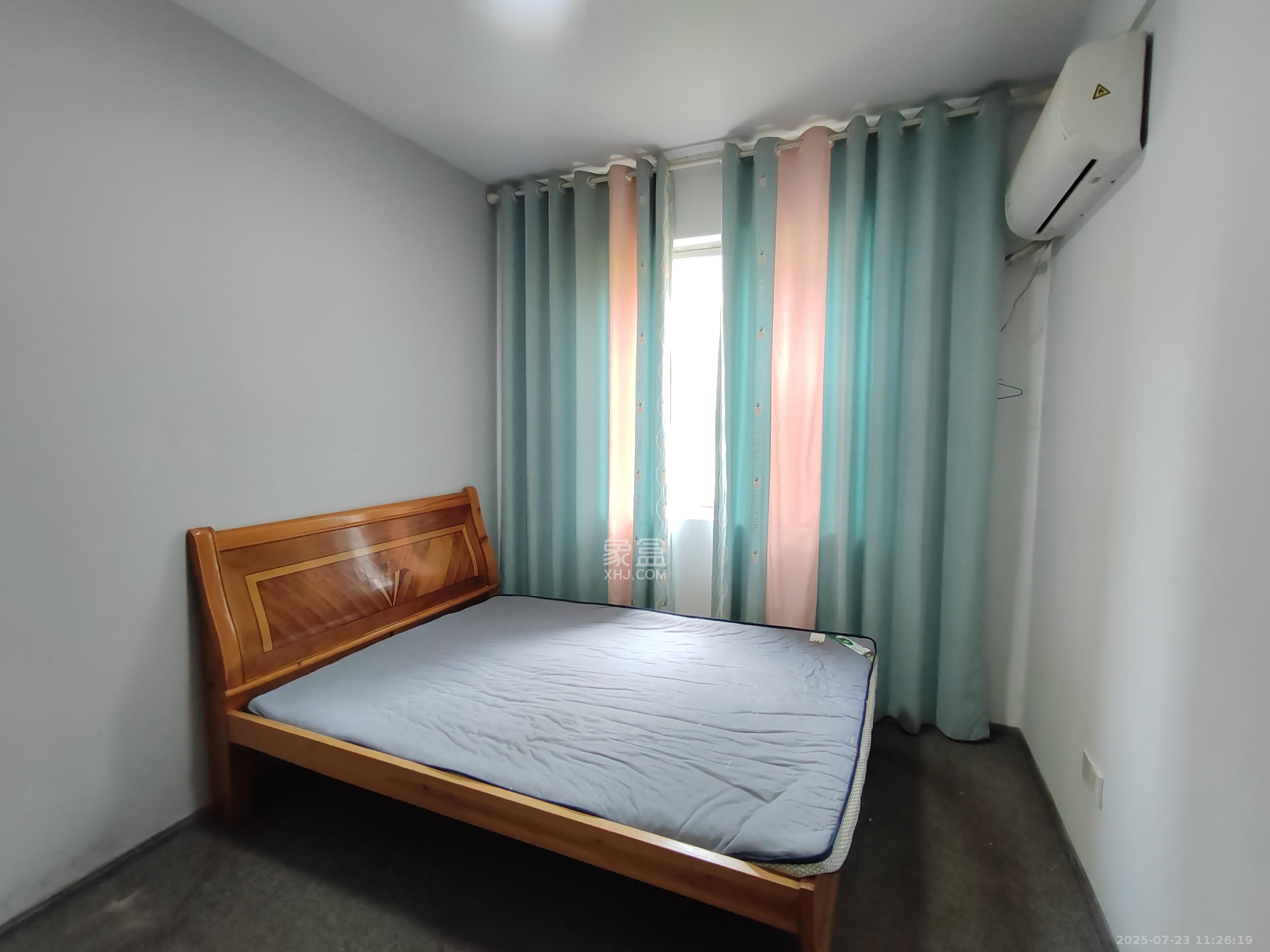 红树湾  3室2厅1卫   1700.00元/月室内图