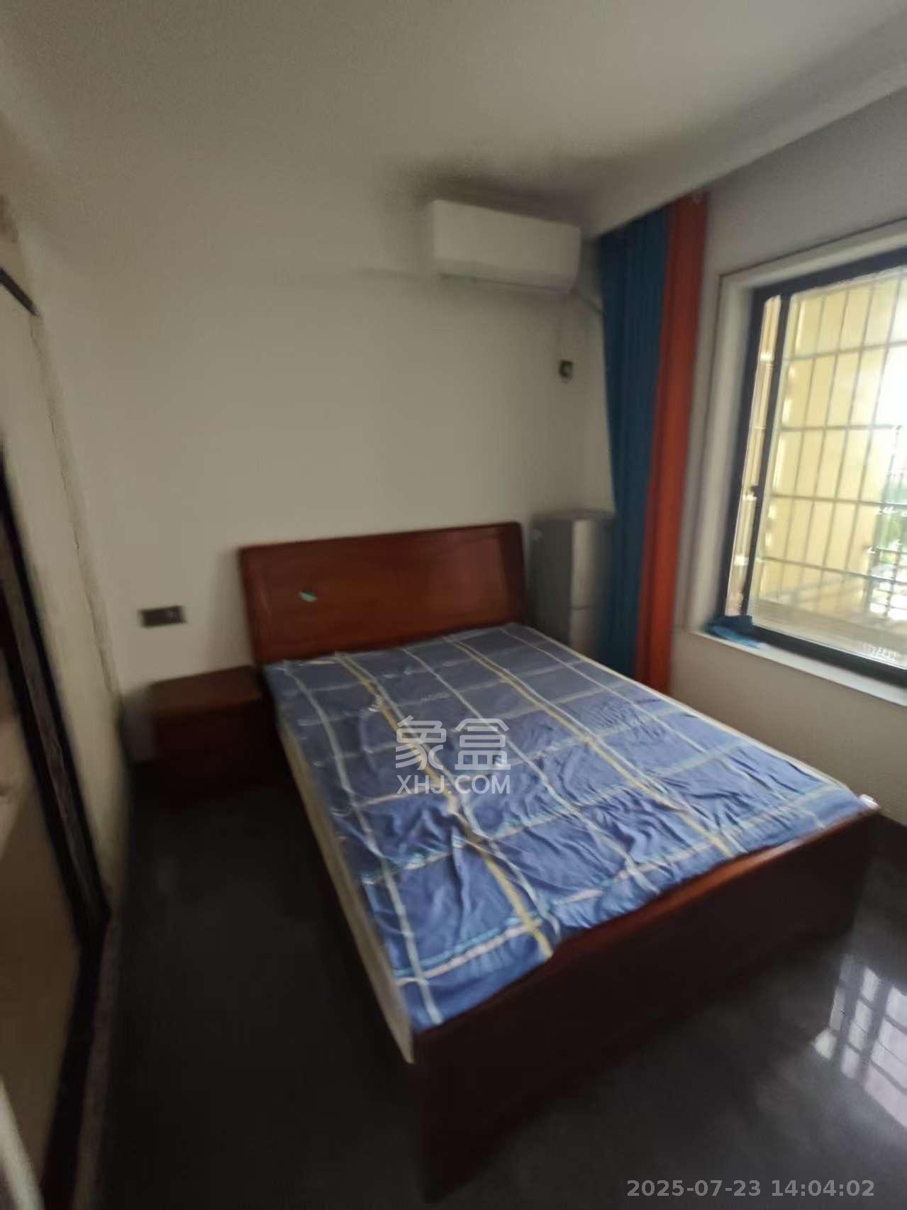 真人桥家园一期  1室0厅0卫    1300.0元/月 真人桥家园一期  1室0厅0卫    1300.0元/月室内图