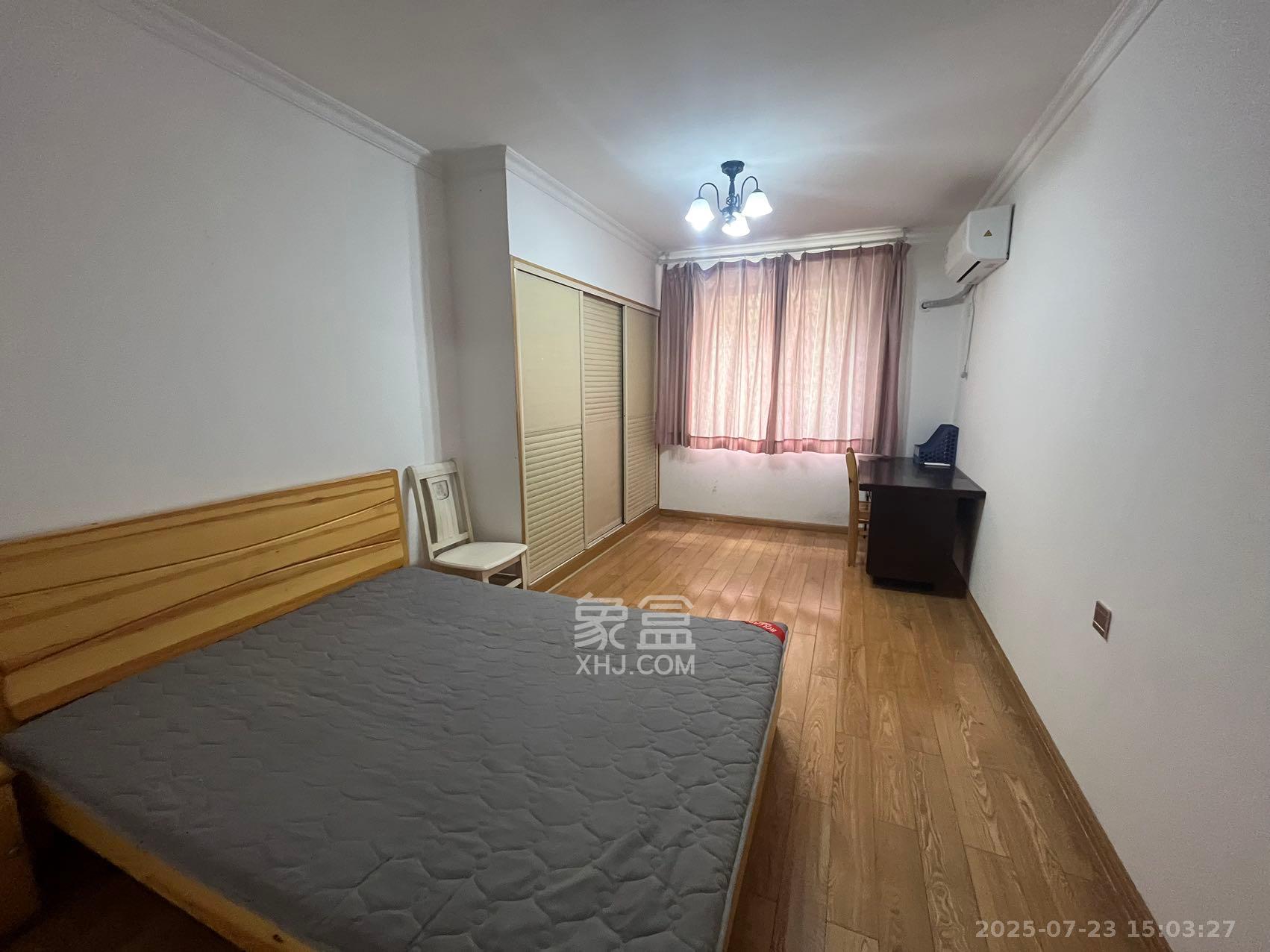 三江花中城 3室2厅1卫 3400.0元/月 三江花中城 3室2厅1卫 3400.0元/月室内图