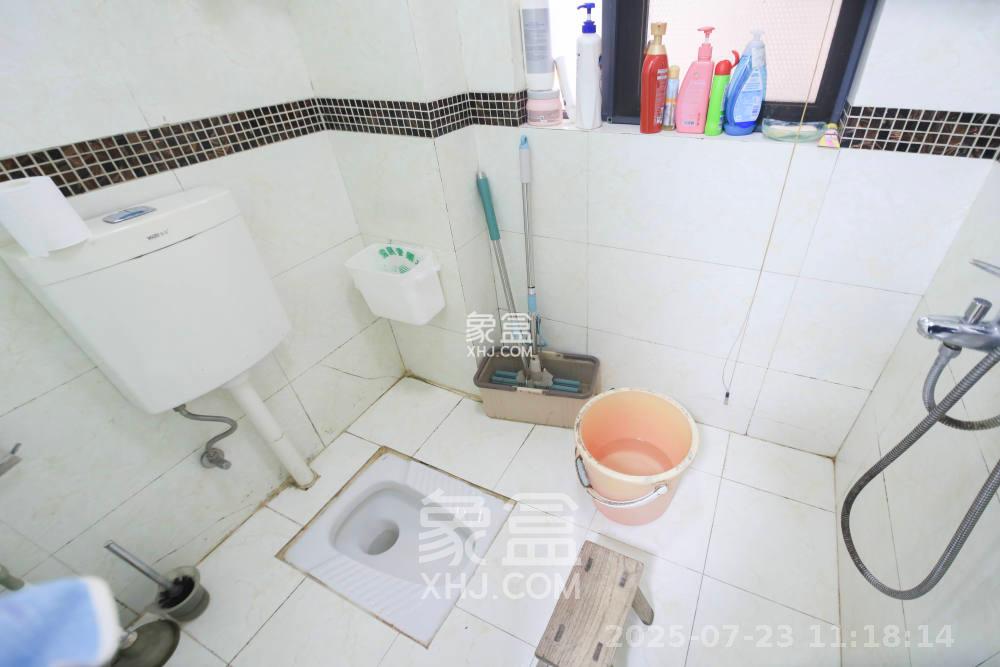 万博汇  2室2厅1卫   3200.00元/月室内图