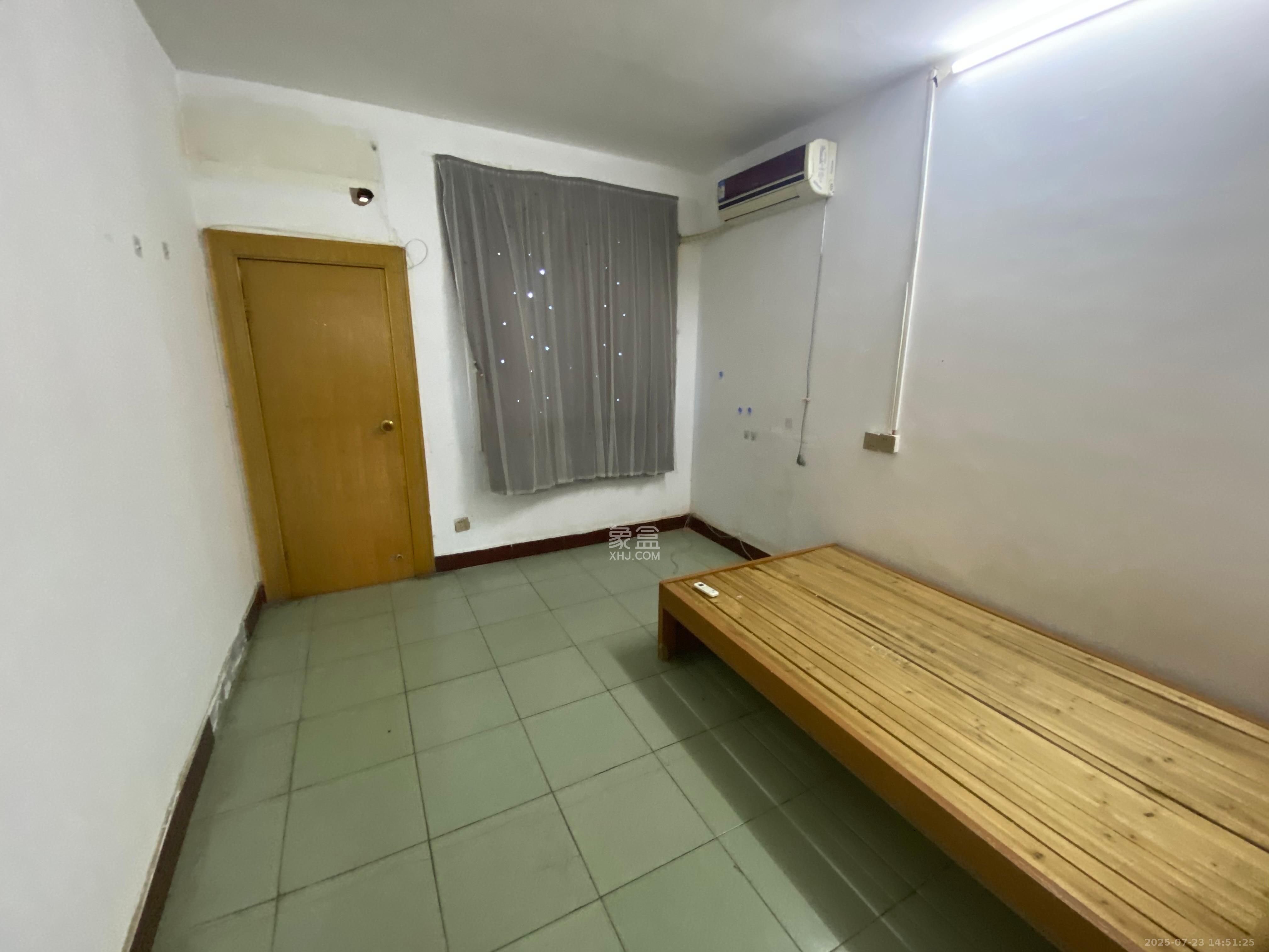 桔园小区电信宿舍  2室1厅1卫    1200.0元/月室内图