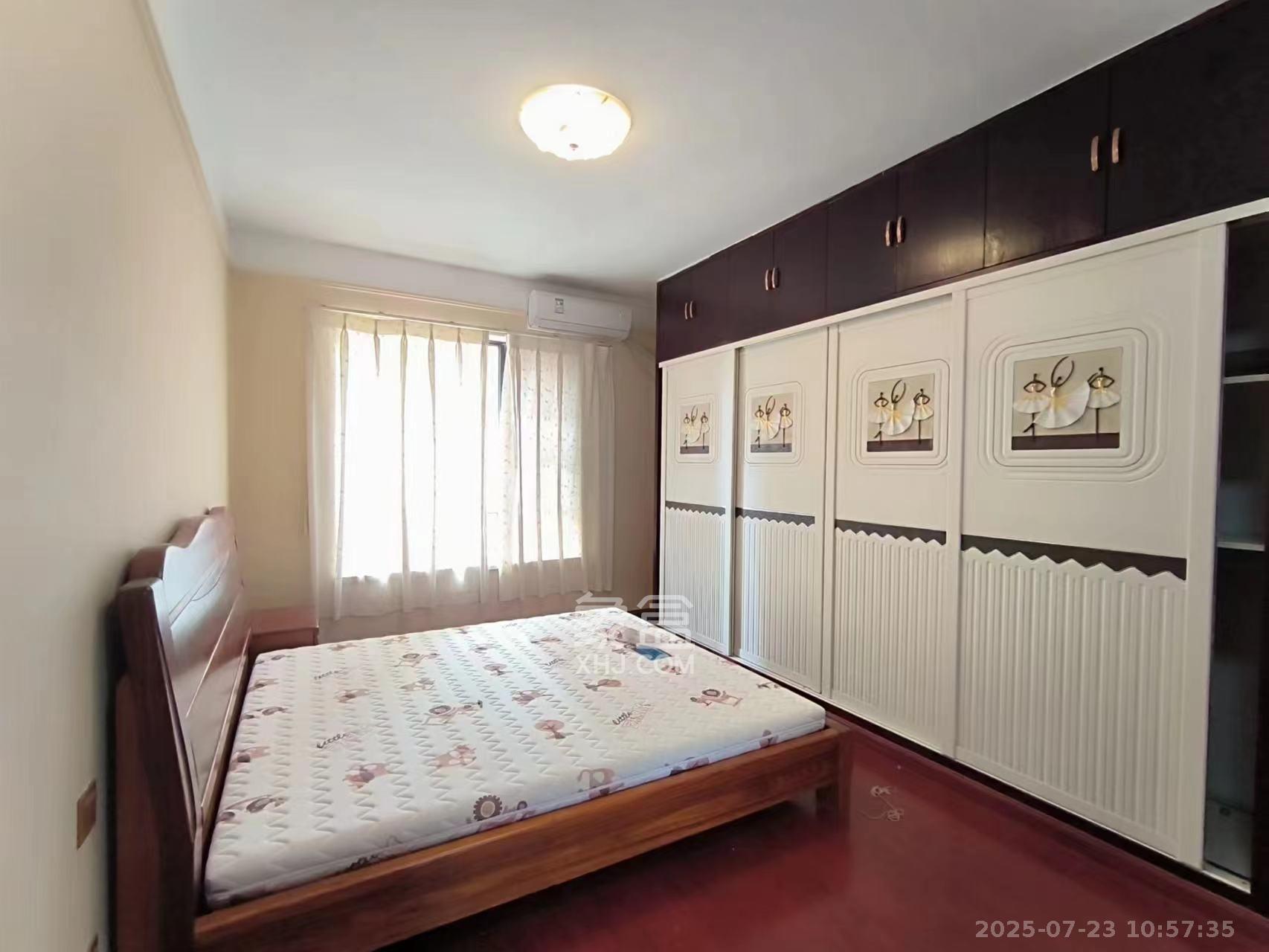 中海国际三期  4室2厅2卫    2200.0元/月室内图