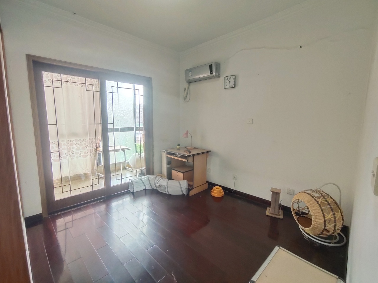 阳光新城  3室2厅2卫    49.5万 阳光新城  3室2厅2卫    49.5万室内图