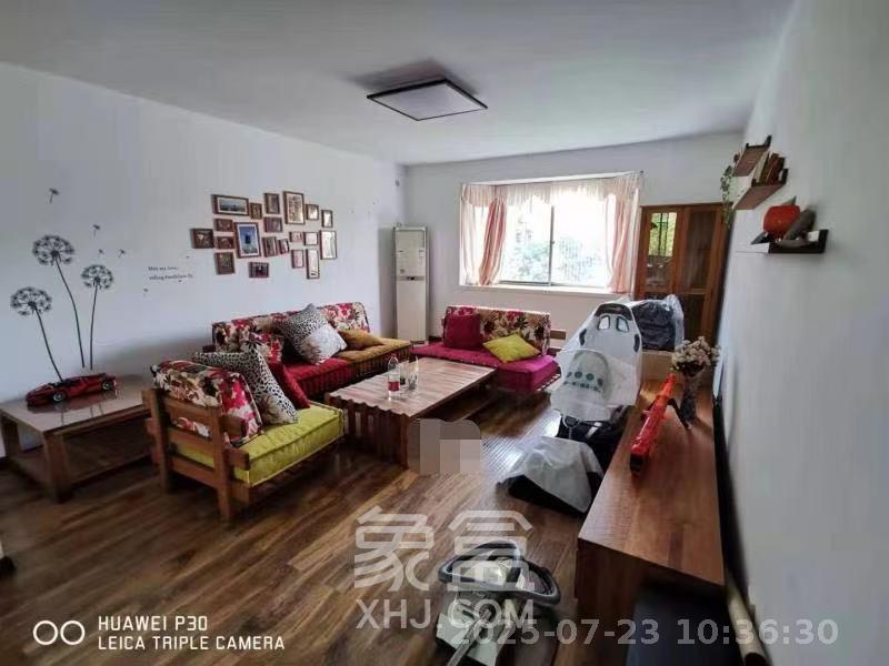 东南明苑  3室2厅1卫   2300.00元/月室内图