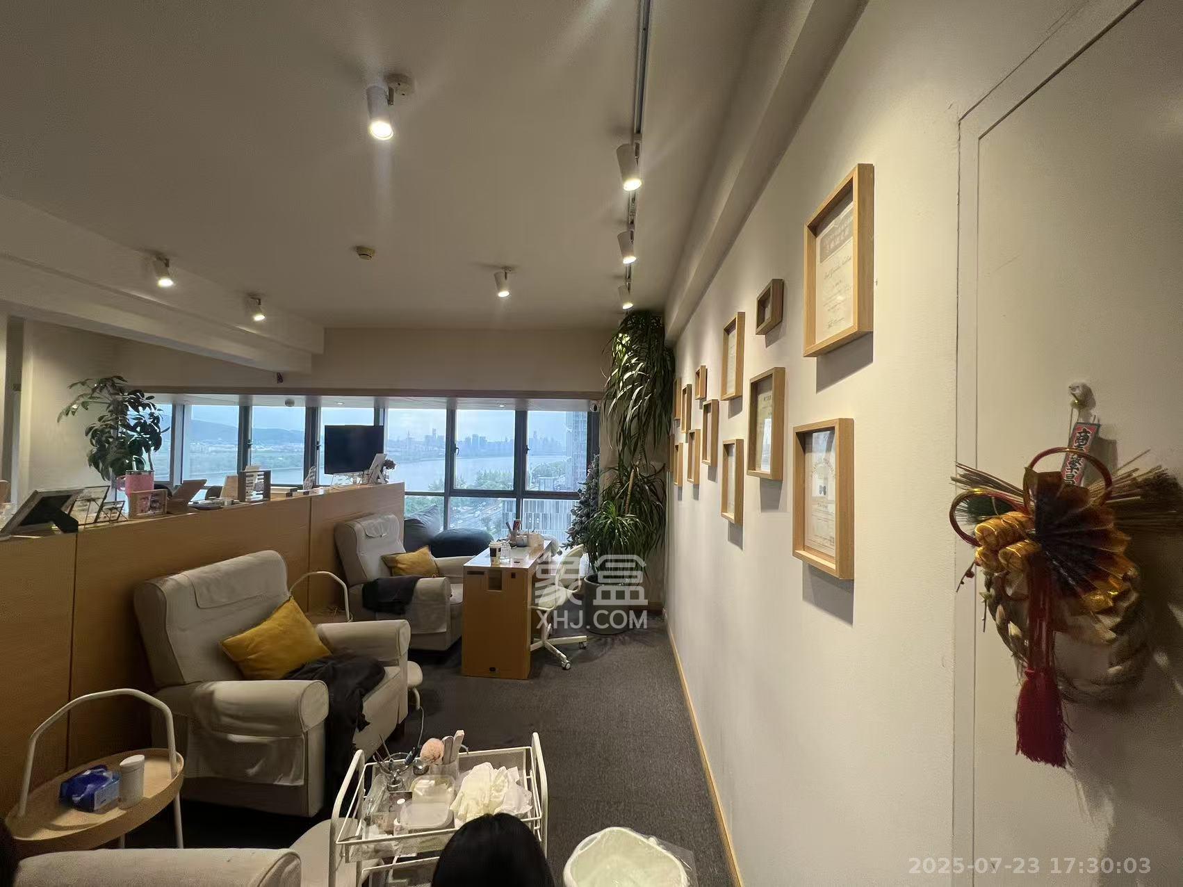 保利国际广场  1室1厅1卫    7500.0元/月室内图