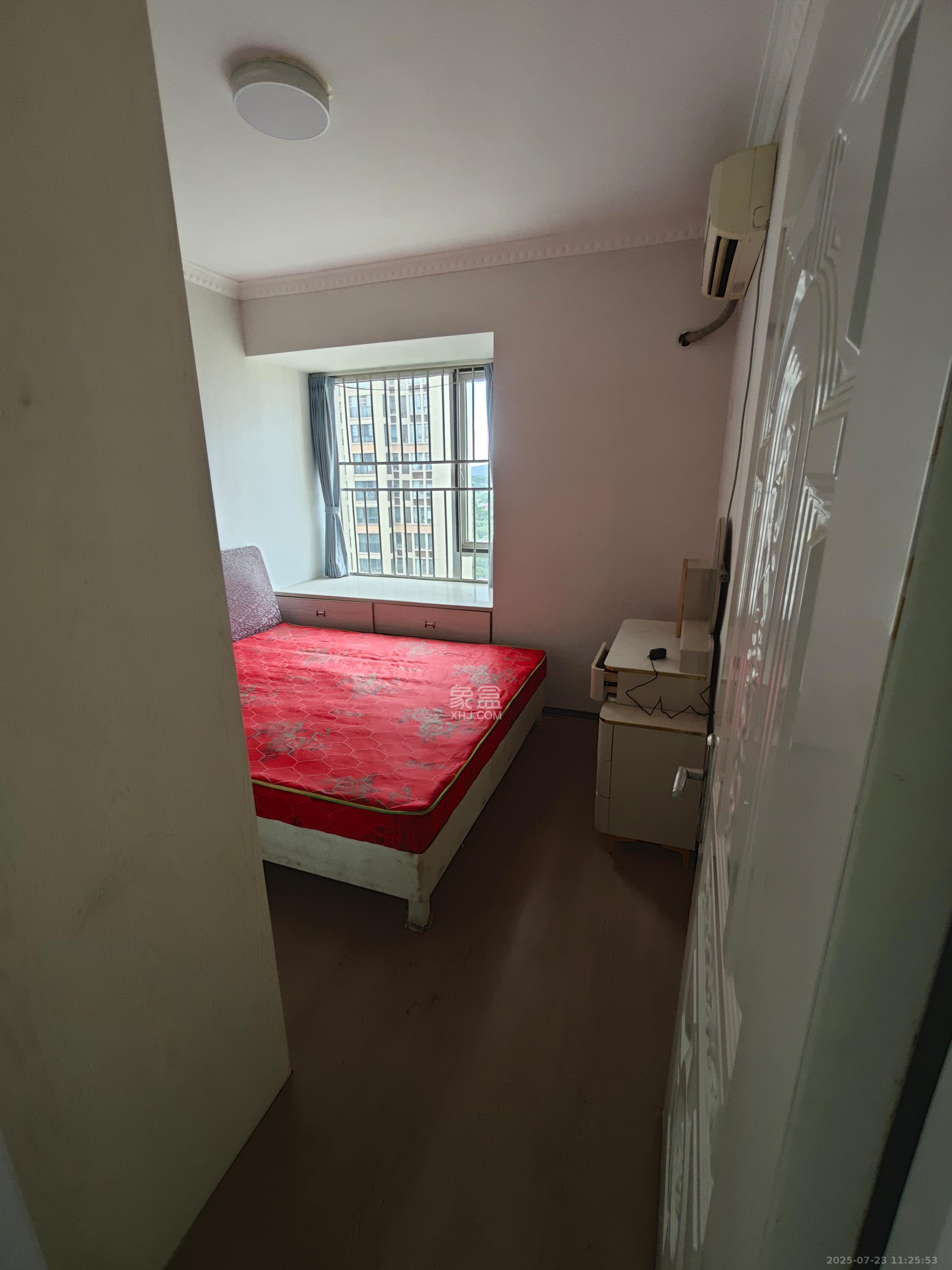 佳兆业君汇上品 3室1厅1卫 1500.0元/月 佳兆业君汇上品 3室1厅1卫 1500.0元/月室内图