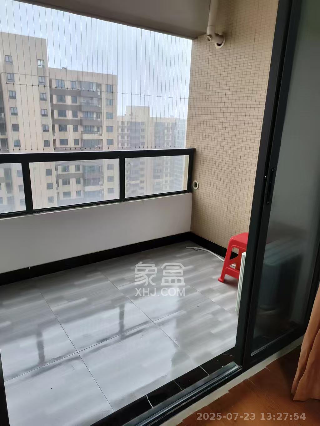 长房云时代  1室1厅1卫    1150.0元/月 长房云时代  1室1厅1卫    1150.0元/月室内图