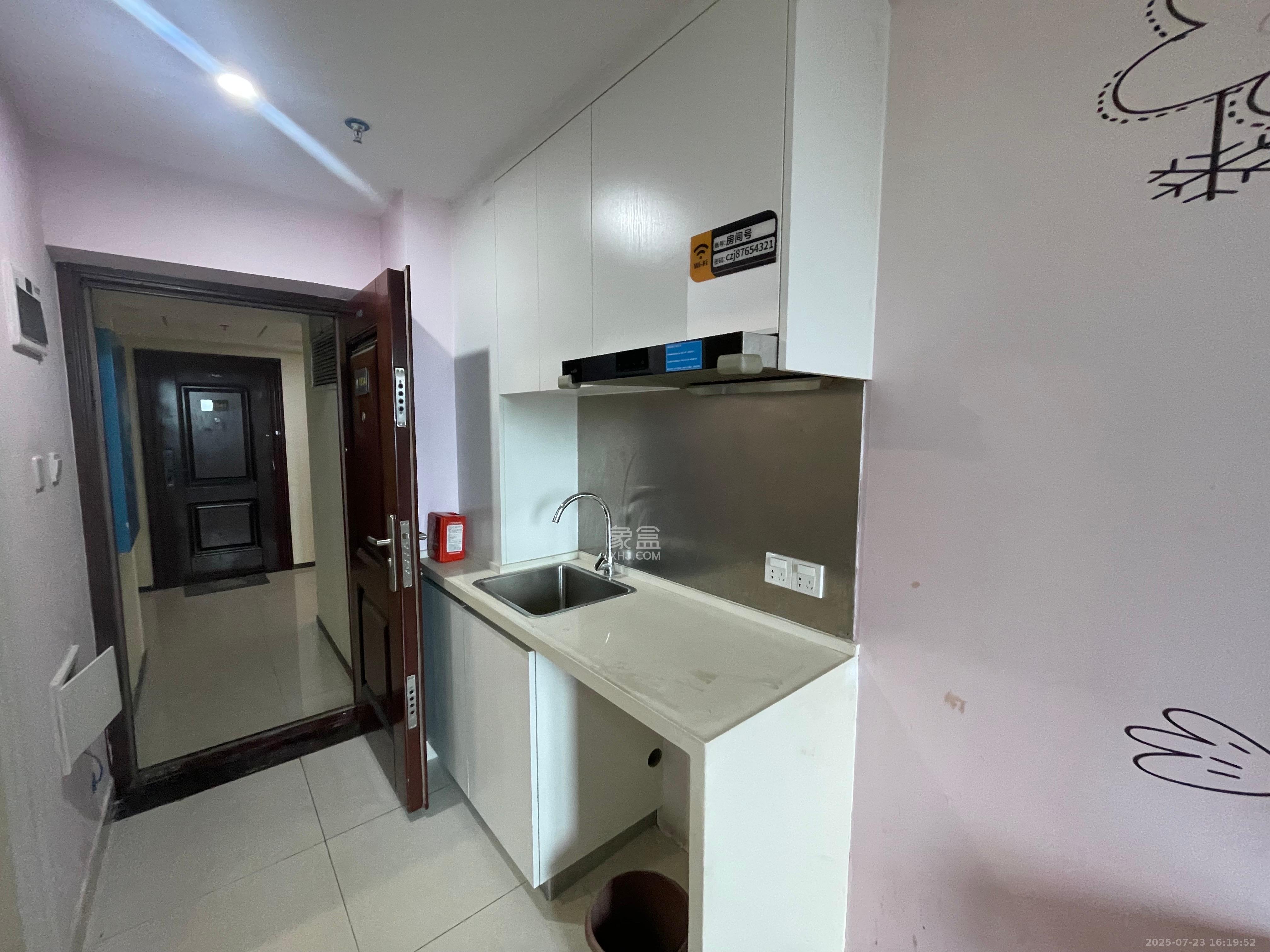 绿地之窗   33.53㎡      1000.0元/月室内图