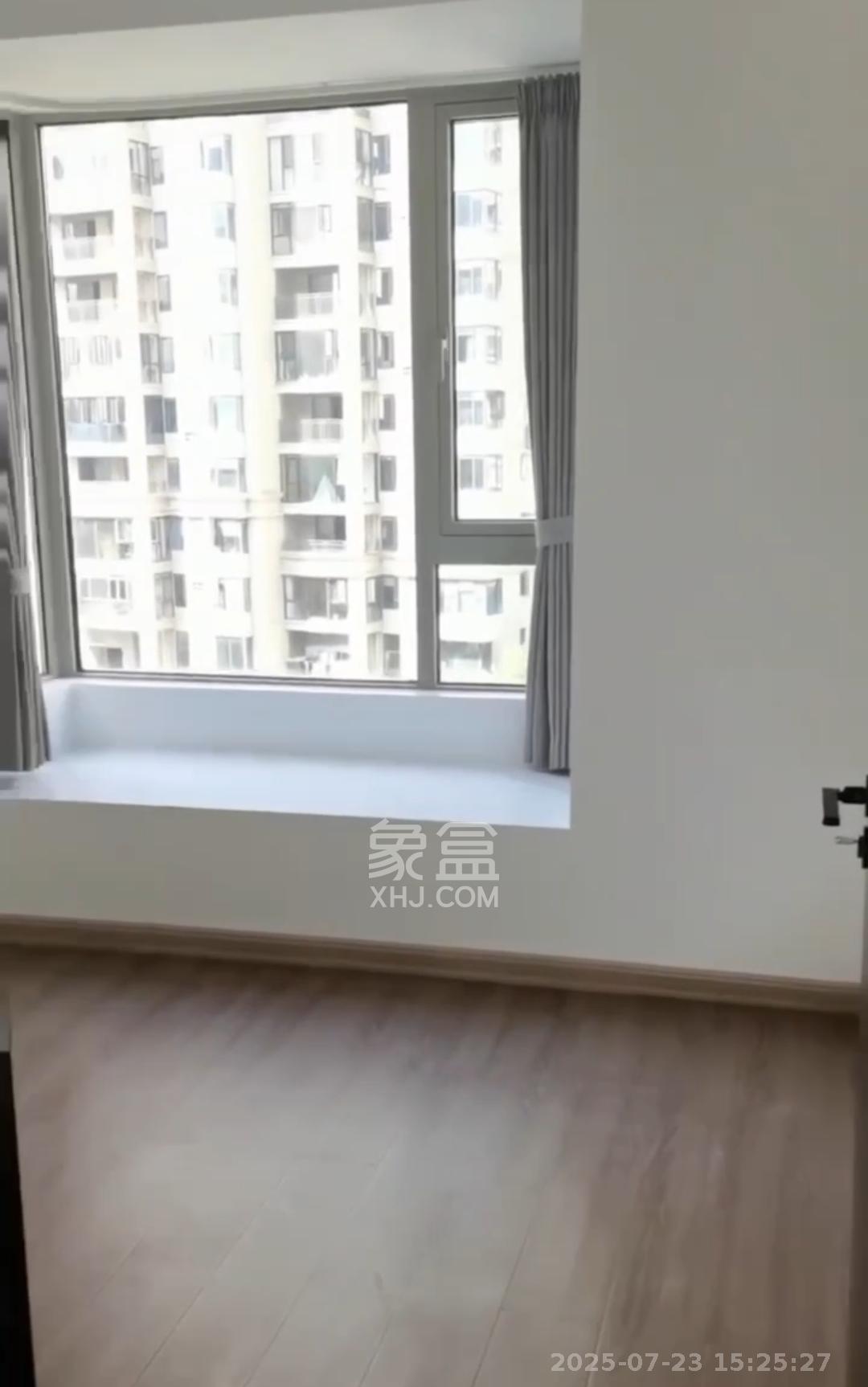 梅溪湖金茂湾  5室2厅2卫    3500.0元/月室内图