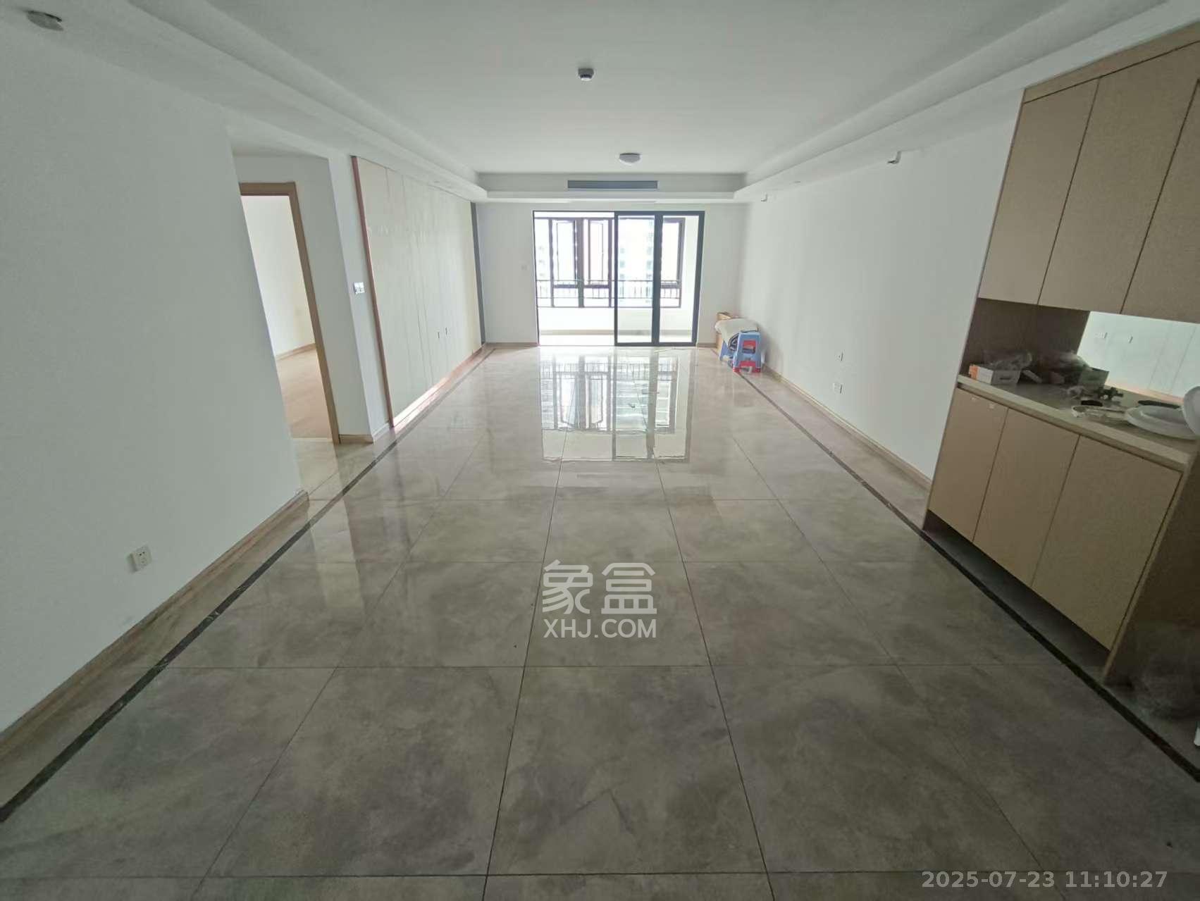 南山梅溪一方 5室2厅2卫 4500.0元/月 南山梅溪一方 5室2厅2卫 4500.0元/月室内图