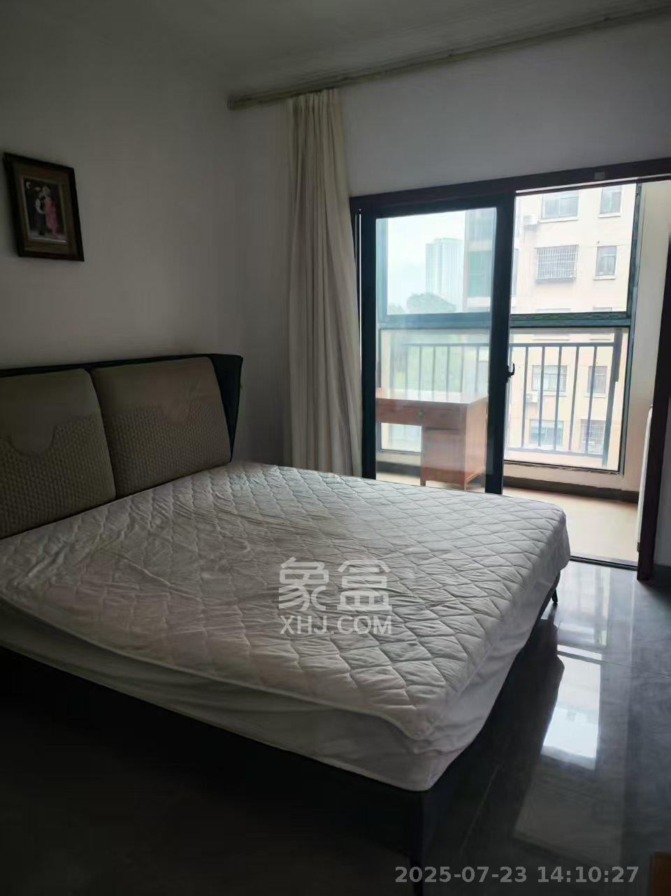 康乃馨老年生活示范城  1室1厅1卫    1200.0元/月