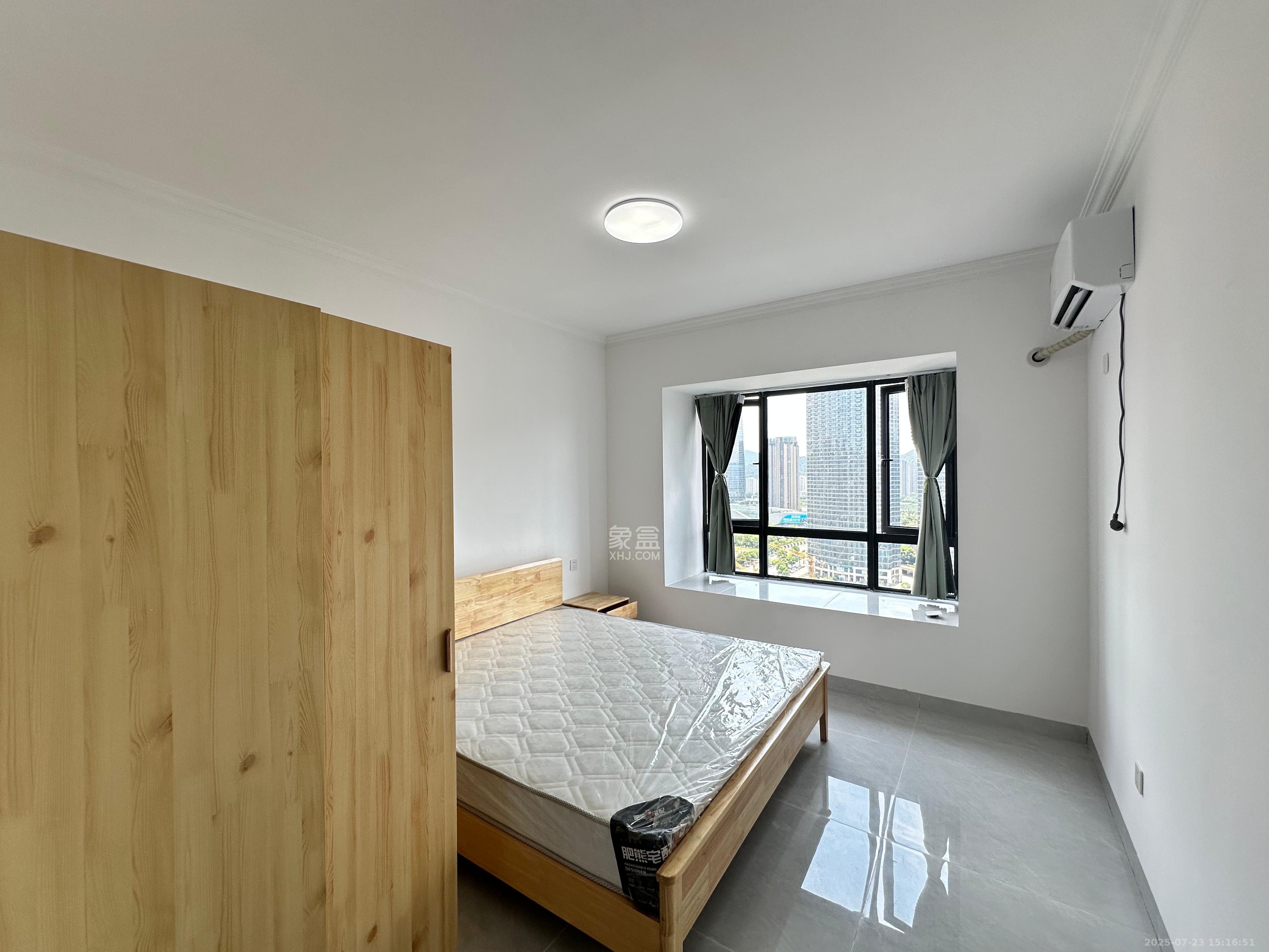 振业城四期  3室2厅2卫   3200.00元/月室内图