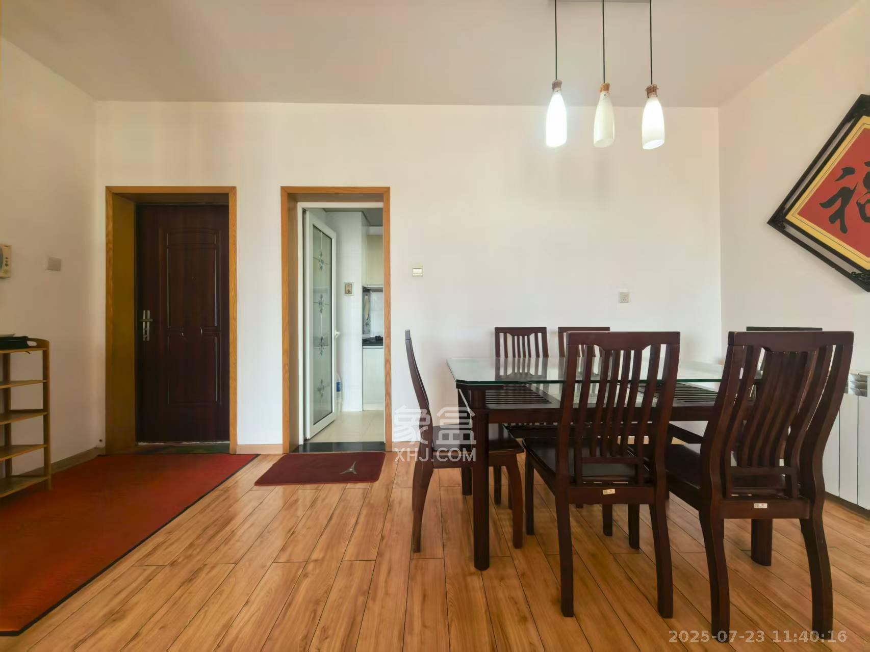 中天枫景园 4室2厅2卫 5500.0元/月 中天枫景园 4室2厅2卫 5500.0元/月室内图