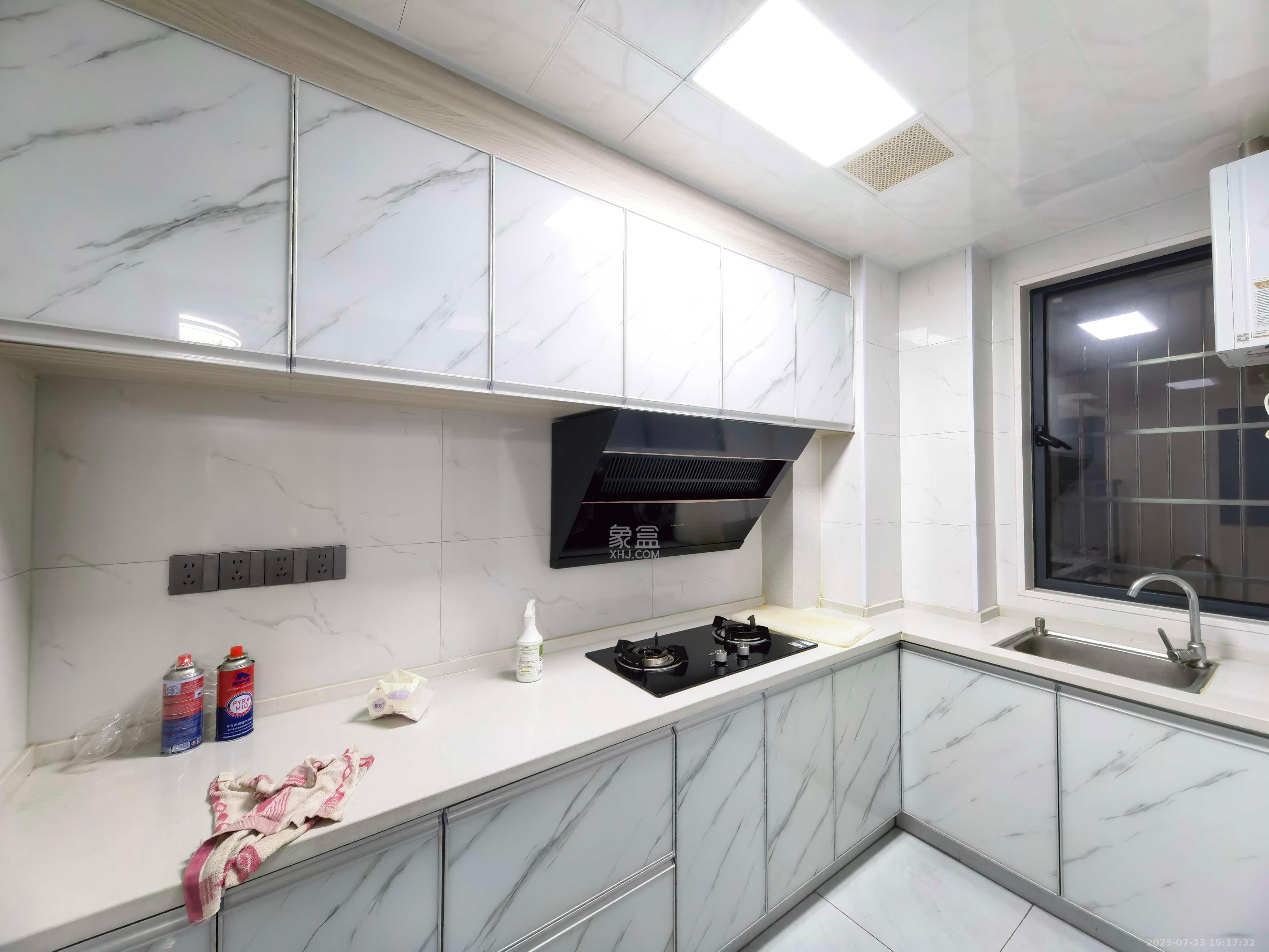 真人桥家园二期 2室2厅1卫 1800.0元/月 真人桥家园二期 2室2厅1卫 1800.0元/月室内图